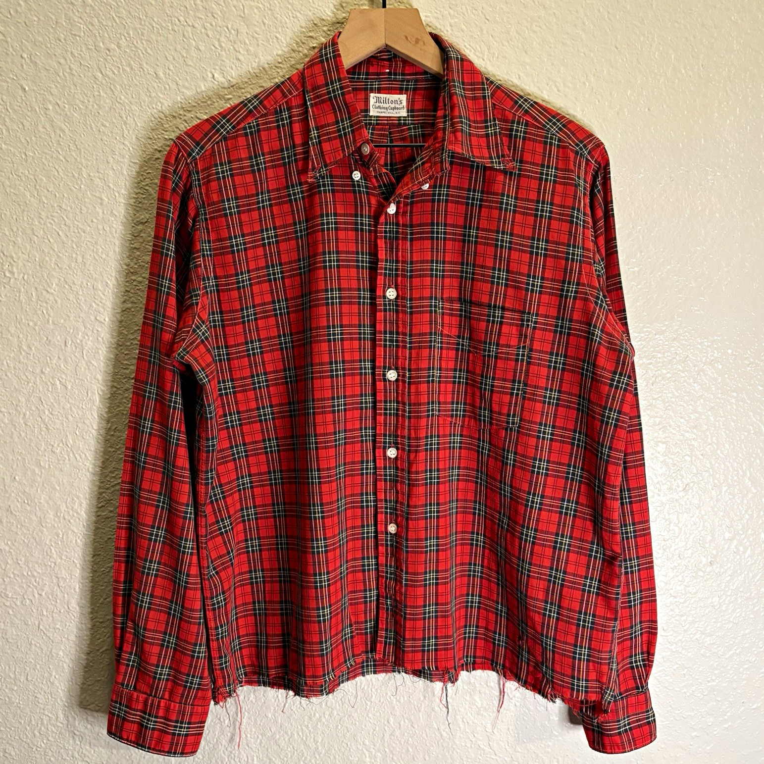 Vintage 1950s Milton’s Clothing Cupboard Plaid Flannel Shirt M/L (22 x 25 in) Vintage 1950s Milton’s Clothing Cupboard Plaid Flannel Shirt M/L (22 x 25 in)