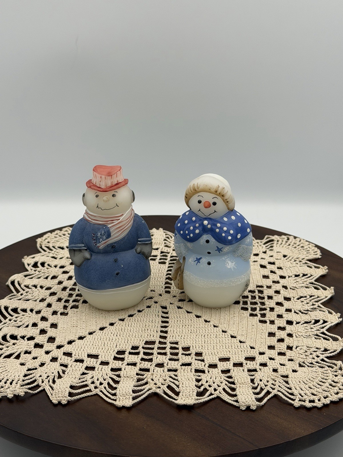 Adorable Fenton Frosty & Friend Snowman & Snowlady Patriotic Hand Painted Signed Adorable Fenton Frosty & Friend Snowman & Snowlady Patriotic Hand Painted Signed