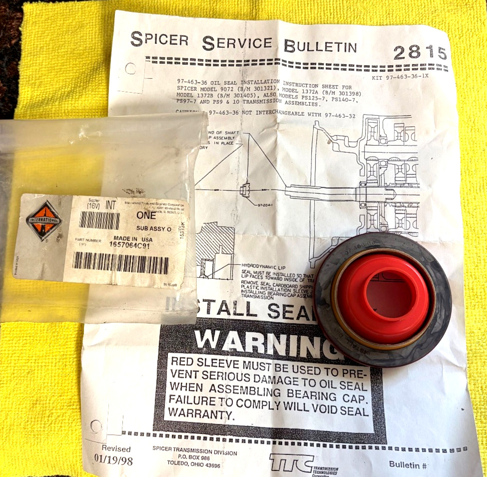 Navistar International Seal Kit 1657064C91, Oil Drive Gear Bearing w/Sleeve NEW Navistar International Seal Kit 1657064C91, Oil Drive Gear Bearing w/Sleeve NEW