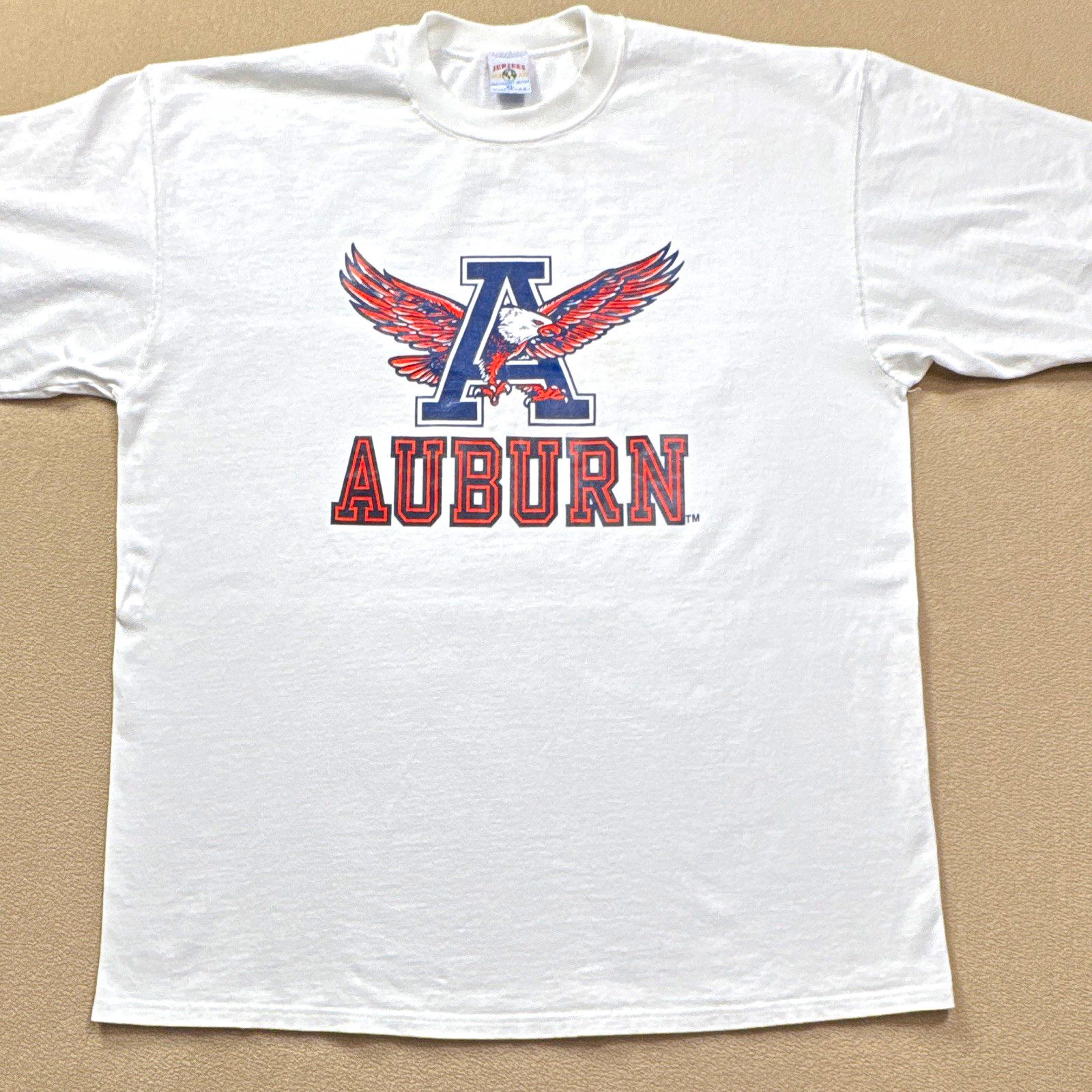Vintage Auburn Tigers Eagle T-Shirt Jerzees USA Made XL White 90s Heavyweight Vintage Auburn Tigers Eagle T-Shirt Jerzees USA Made XL White 90s Heavyweight