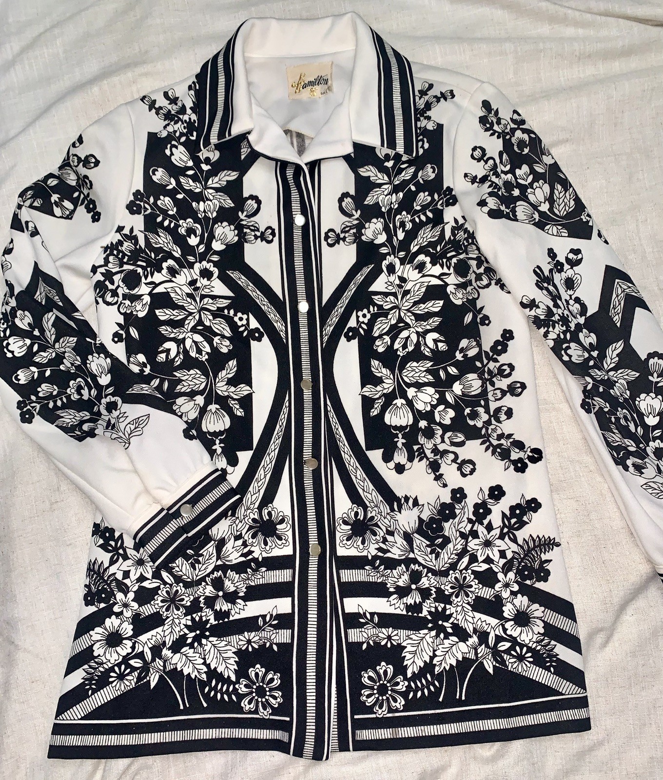 Vintage Hamilton 8 Womens Blouse Shirt Black White Boho Mod 1960s Sz 8/10 Vintage Hamilton 8 Womens Blouse Shirt Black White Boho Mod 1960s Sz 8/10