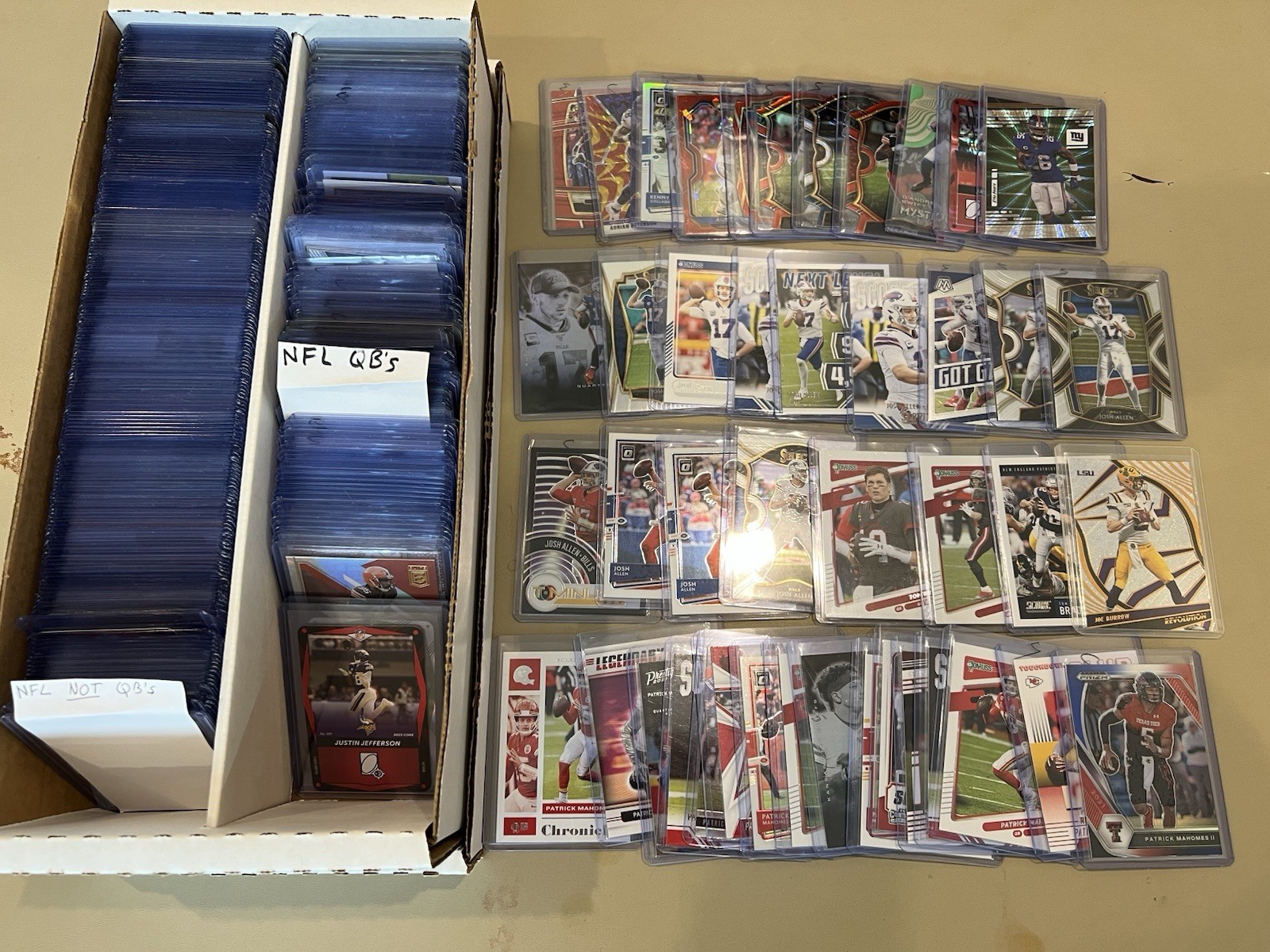 Huge Football Card Lot Collection (377) Josh Allen Patrick Mahomes