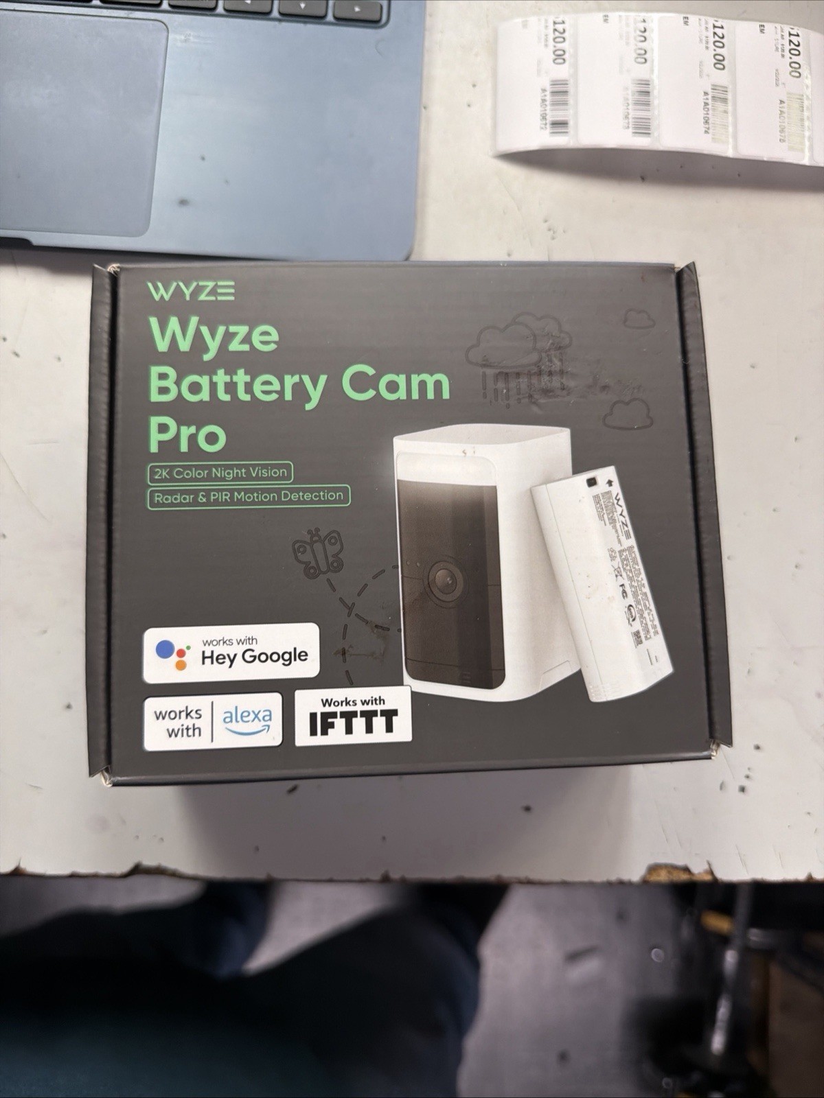 Wyze-Battery Cam Pro 2k-Radar/PIR Motion Detection NIB Wyze-Battery Cam Pro 2k-Radar/PIR Motion Detection NIB