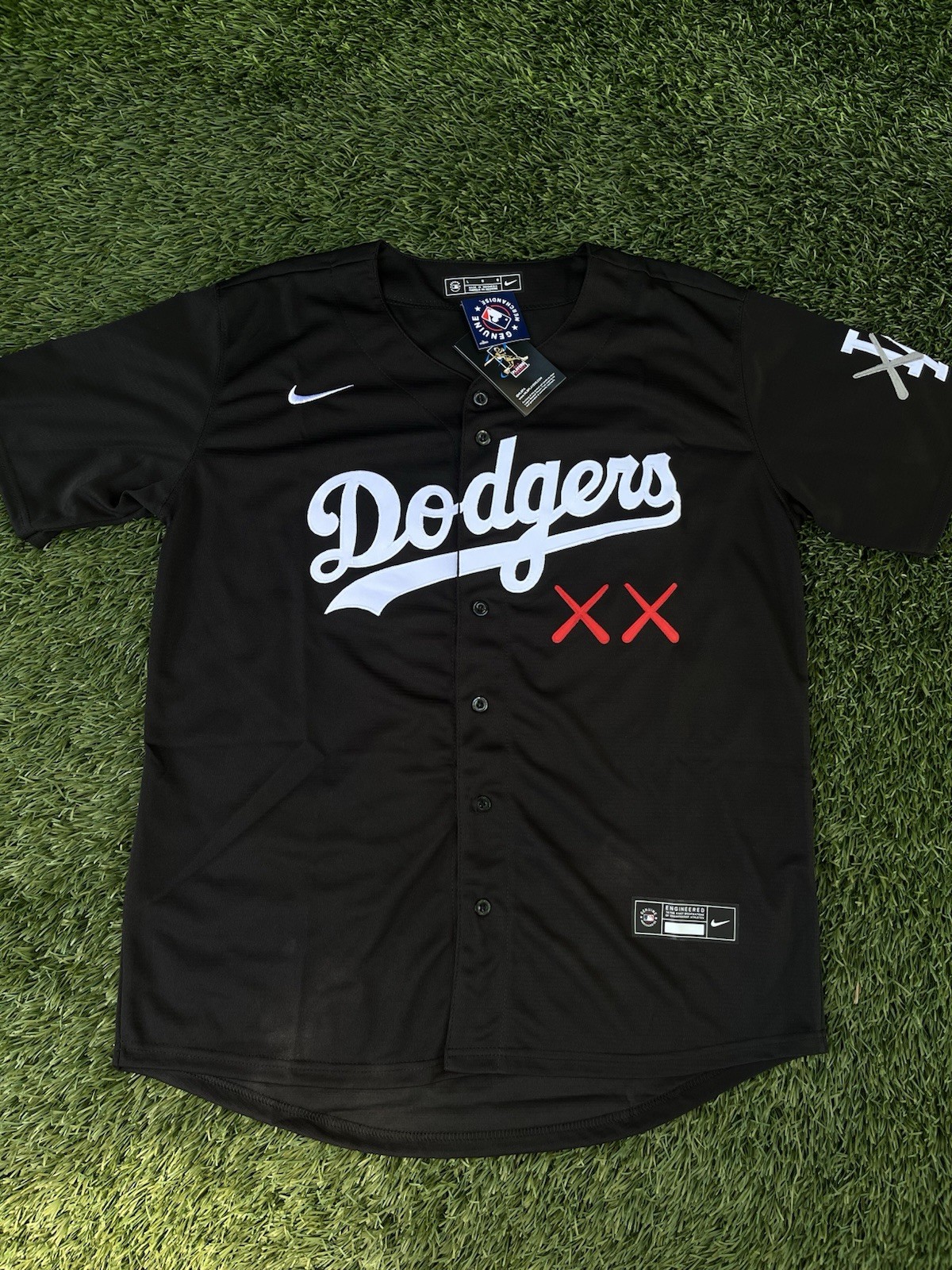 LA Dodgers KAWS Style Black Baseball Jersey XX Streetwear S-XXL New With Tags