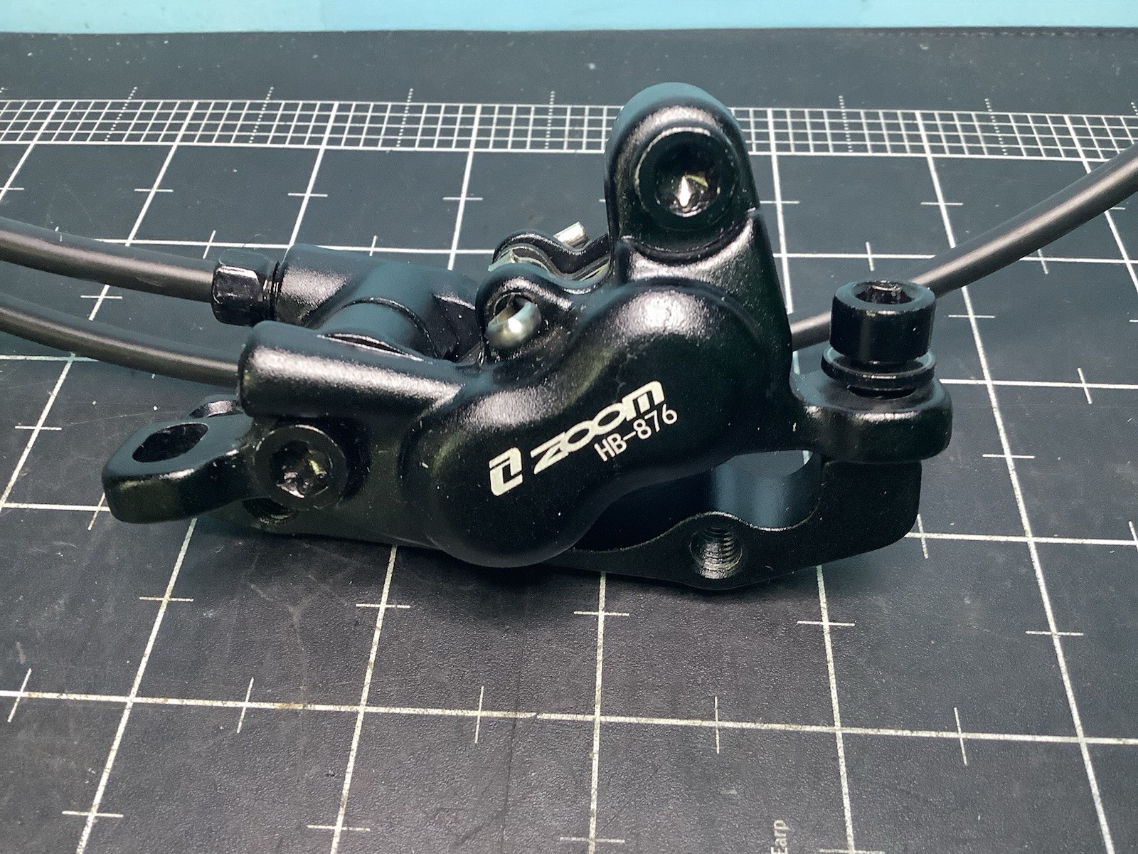ZOOM HB876, 4-Pistons Hydraulic Caliper with Brake Line and Pads, Front Caliper ZOOM HB876, 4-Pistons Hydraulic Caliper with Brake Line and Pads, Front Caliper