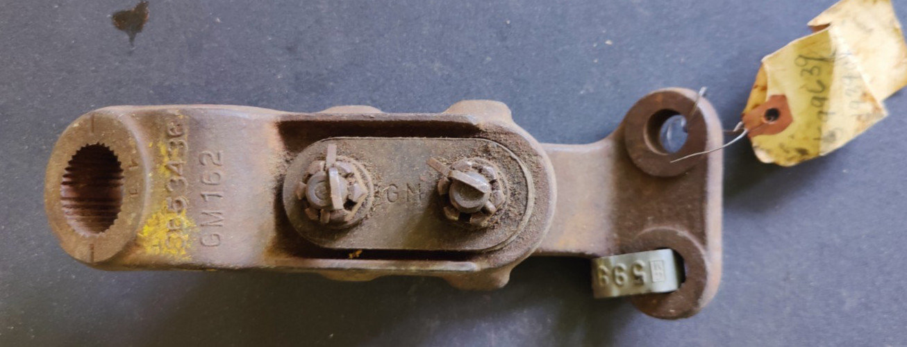 RARE NOS OEM 1939-48 Chevy Pitman Arm 3653436 599639 GM162 3651543