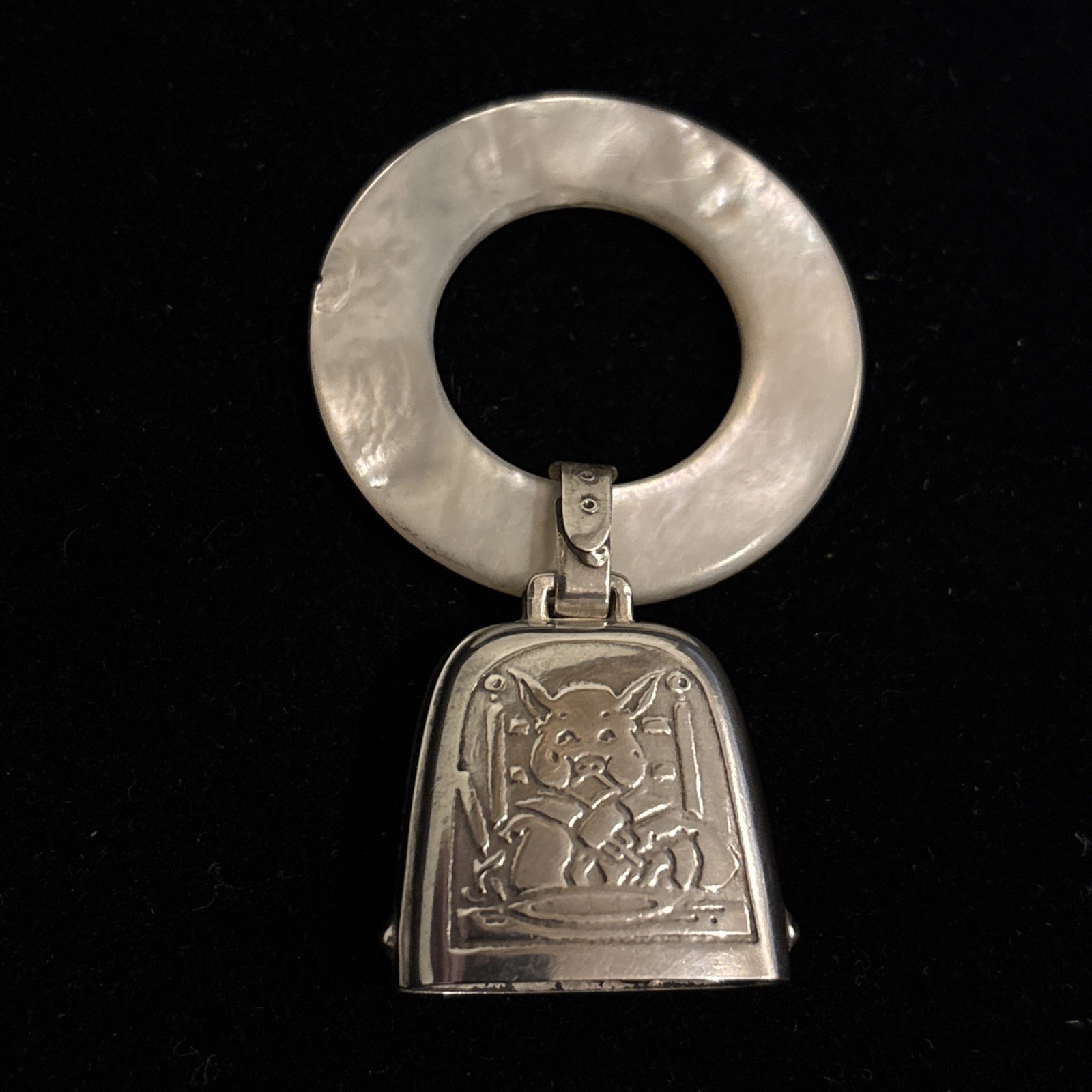 Beautiful Antique Webster Co. Sterling Silver Mother O Pearl Little Piggy Rattle