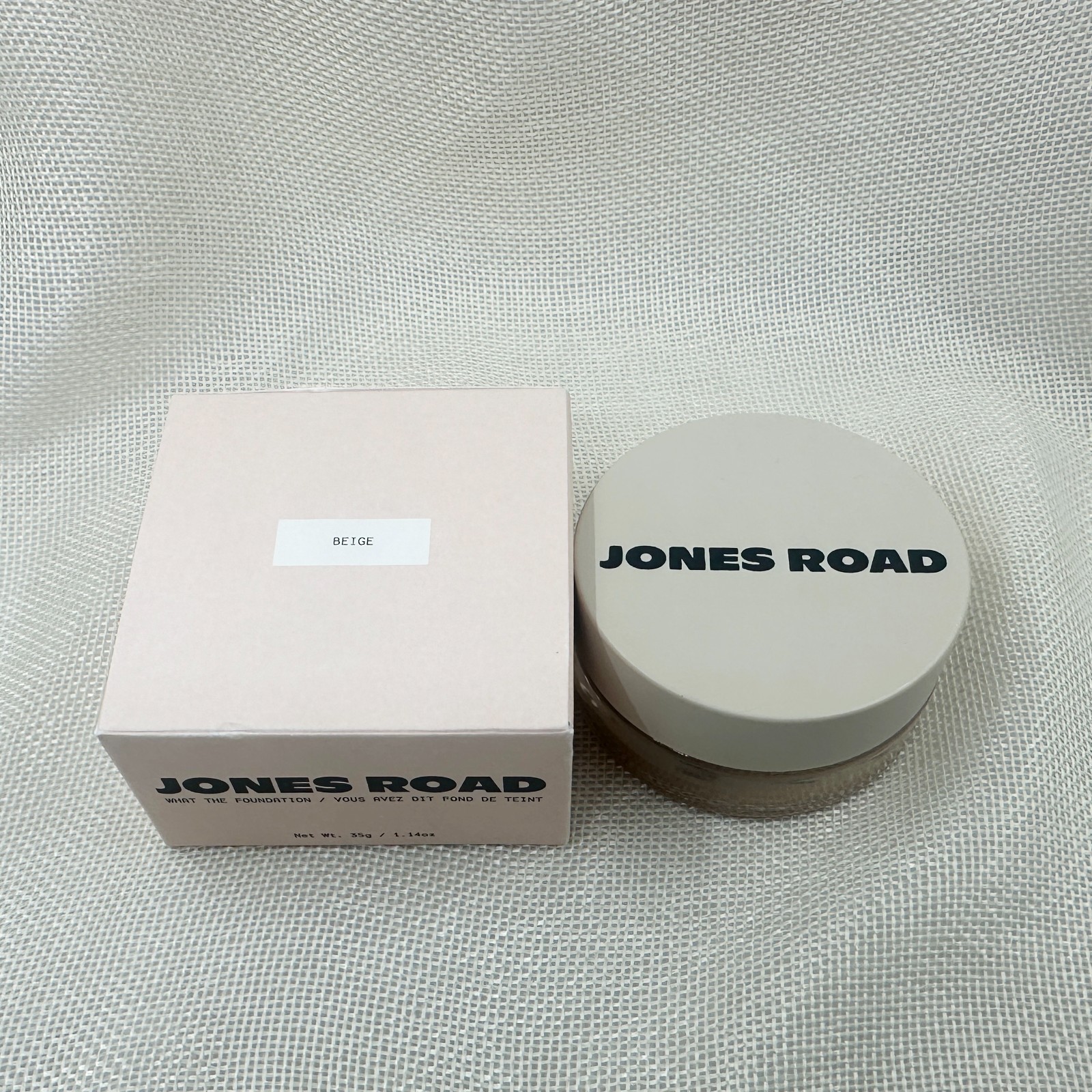 Jones Road What The Foundation Full Size 1.14 oz Jones Road What The Foundation Full Size 1.14 oz