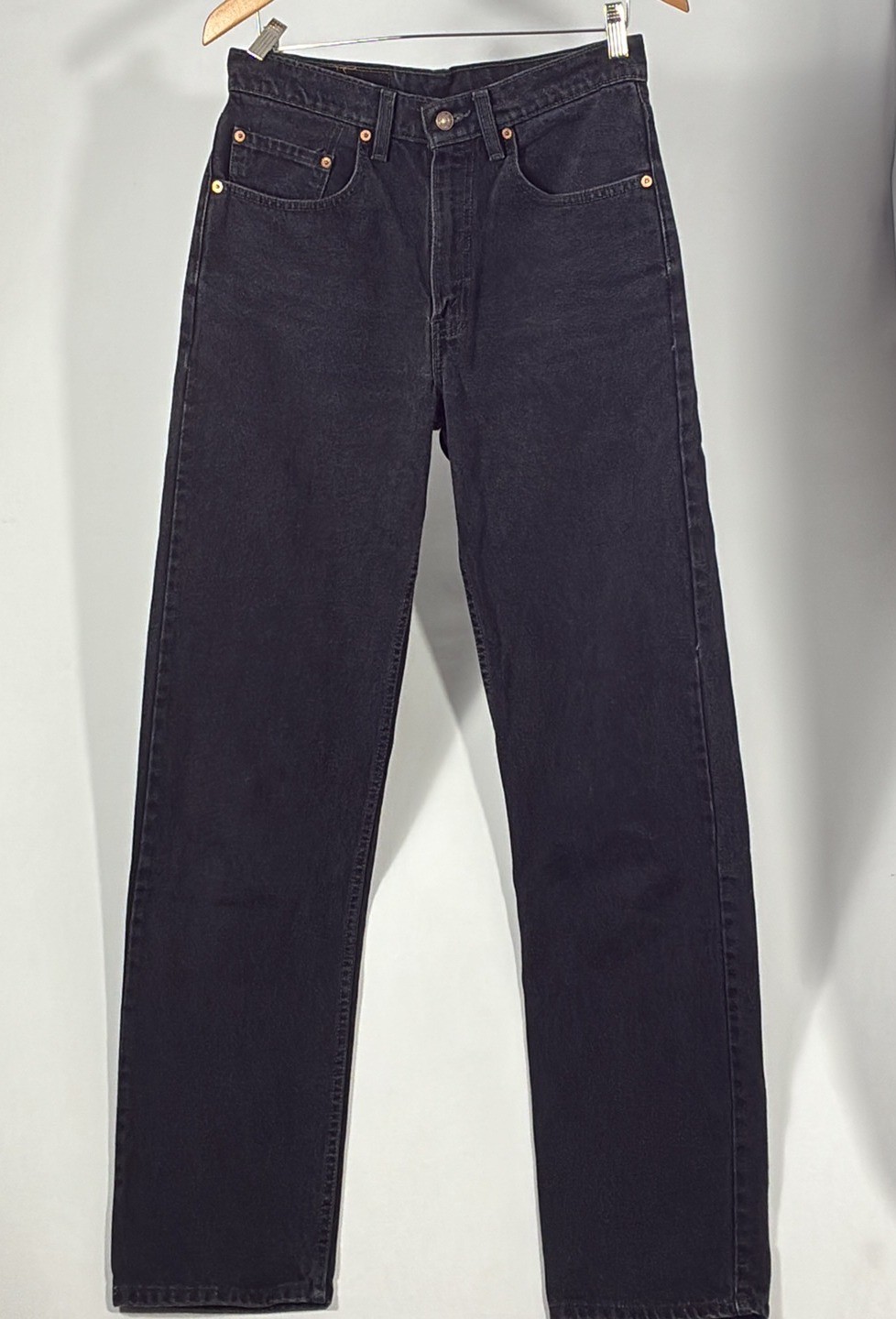 90s Levis 550 Relaxed Fit Tapered Leg Jeans Faded Black 90s Levis 550 Relaxed Fit Tapered Leg Jeans Faded Black