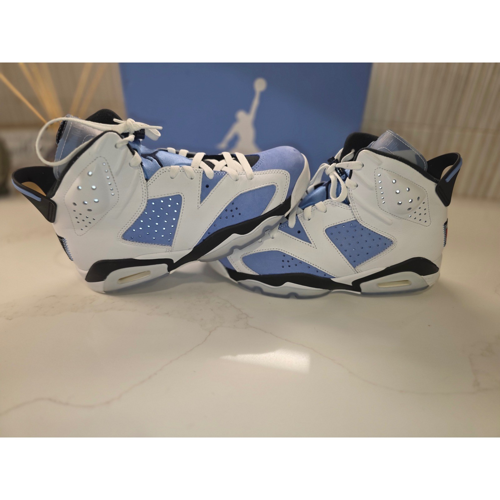 Jordan 6 Retro UNC Mens Size 9 Blue White Good University Blue Sneakers VNDS