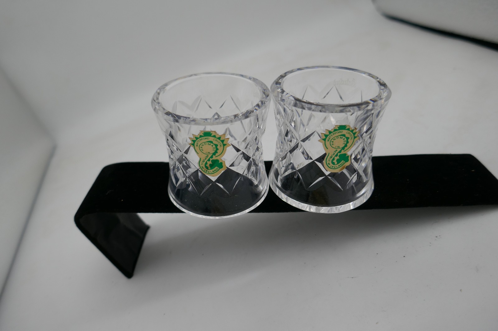1 Pair Vintage Waterford Crystal Comeragh Cut Round Napkin Rings 150-136 1 Pair Vintage Waterford Crystal Comeragh Cut Round Napkin Rings 150-136