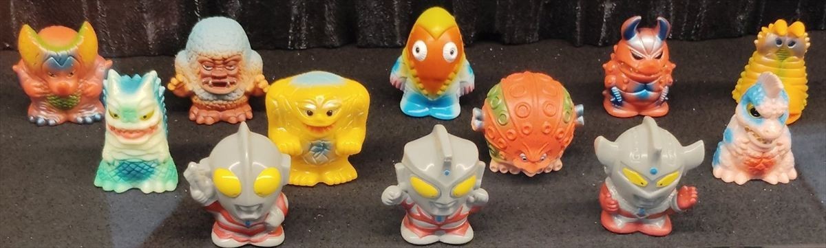 Presale Ultra Monster Mini Sofvi Chronicle Retro Color Second Set WITHOUT BOX