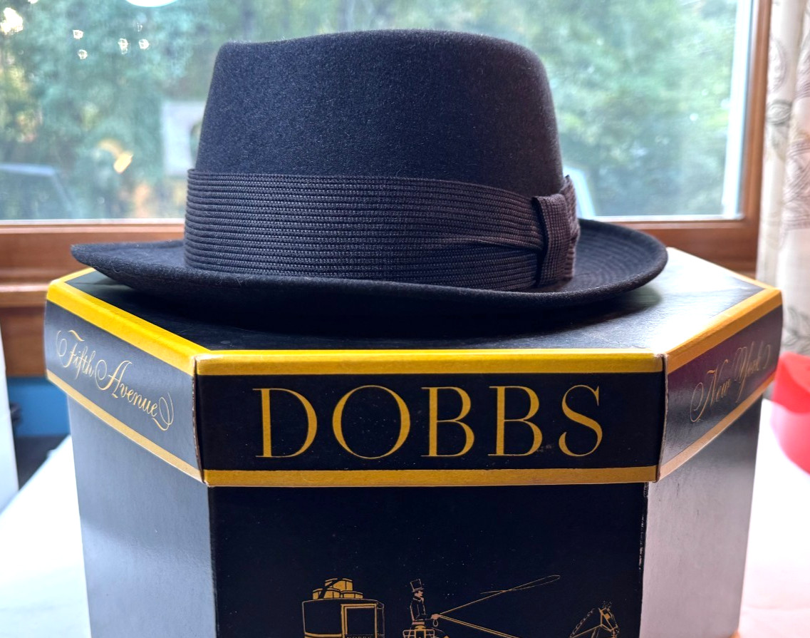 Vintage 1950s Dobbs Game Bird Fedora Hat 7 3/8 Teardrop Crown Ribbed Brim Boxed Vintage 1950s Dobbs Game Bird Fedora Hat 7 3/8 Teardrop Crown Ribbed Brim Boxed
