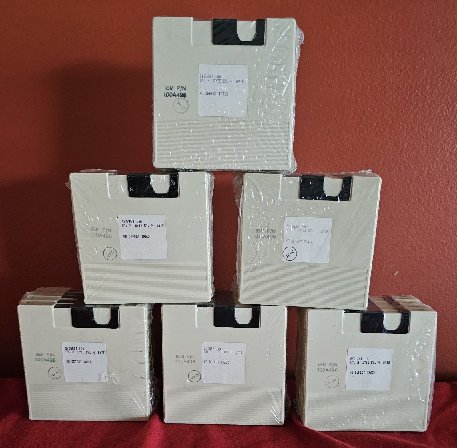 Vintage SyQuest 100 IBM 100A496 Removable Hard Disk Cartridges Lot of 5 Sealed