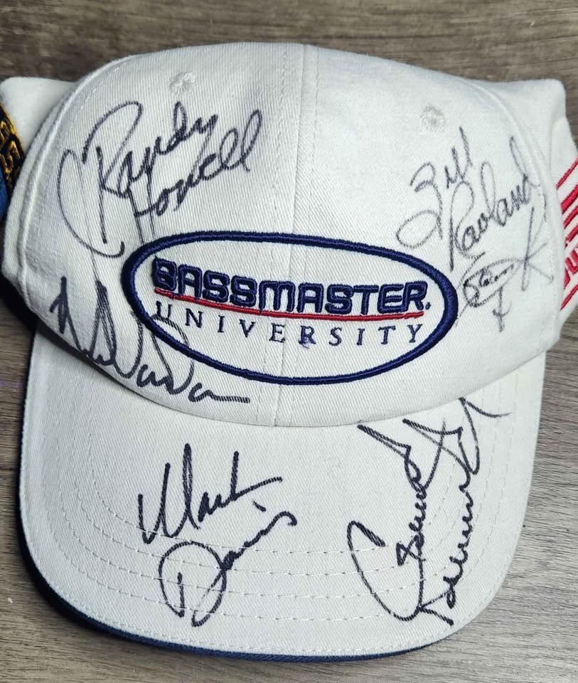 Vintage 2001 Bassmaster University Signed Hat 6 Pro Anglers Auburn Alabama