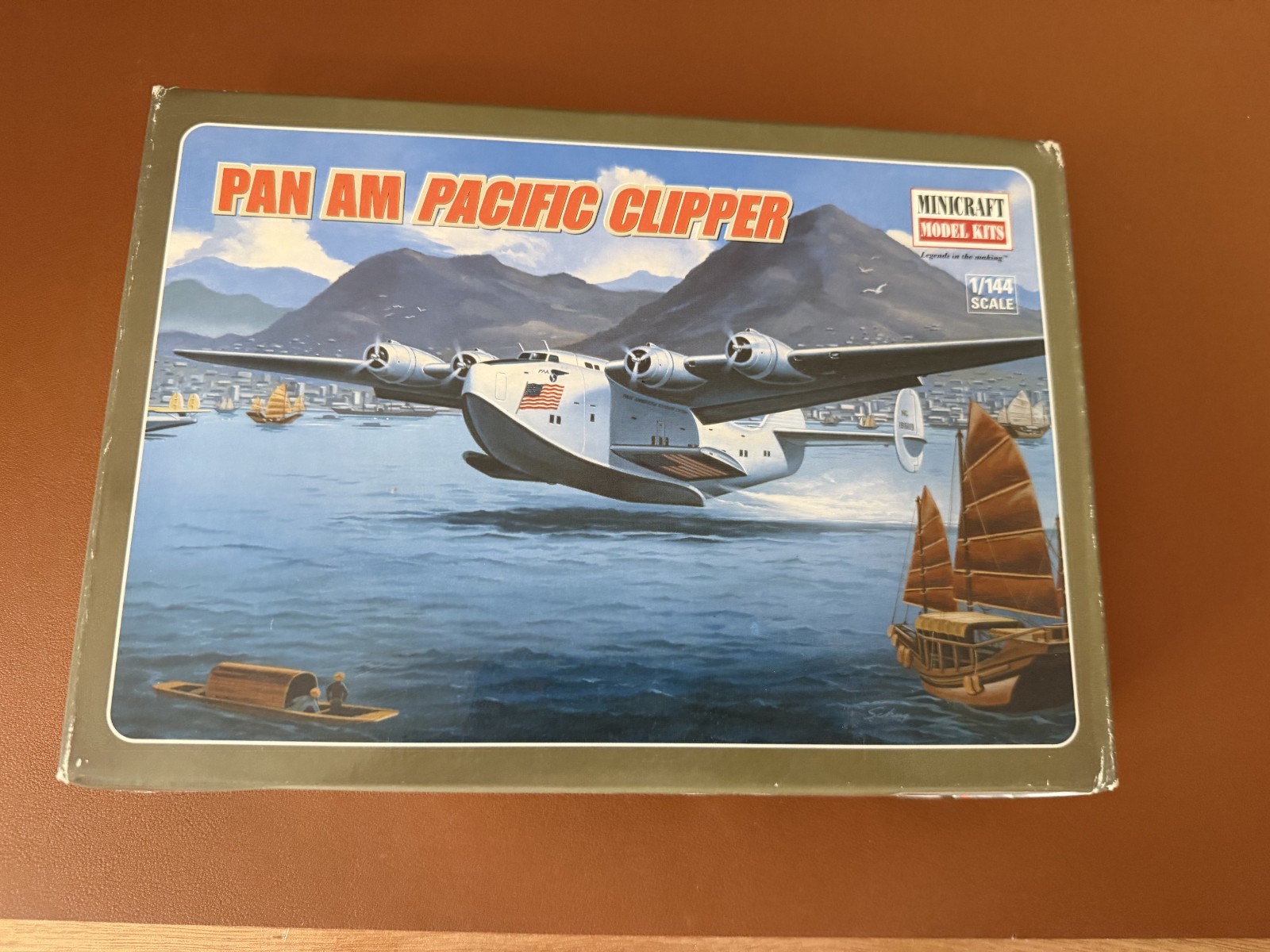 2005 Minicraft Model Kit  PAN AM PACIFIC CLIPPER Plastic Model Kit 14546 5637