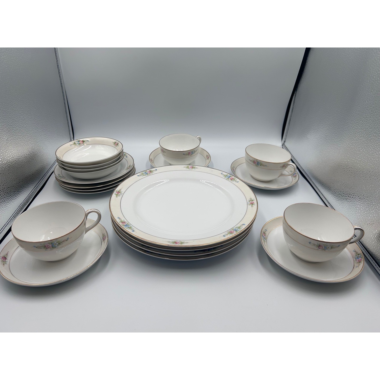 Vintage Noritake Sedan Hand Painted Nippon China Set Floral Gold Trim 20pcs