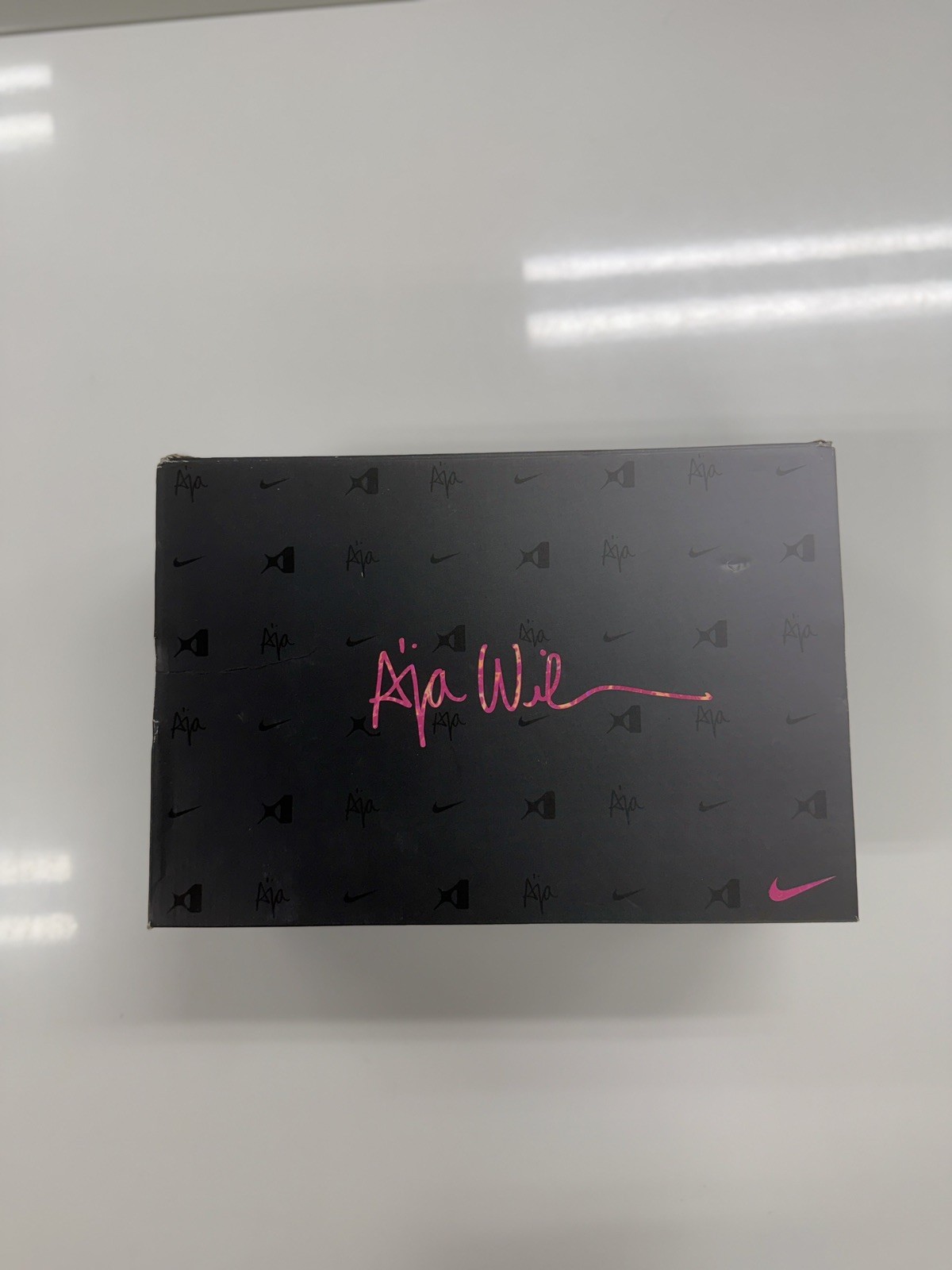 Nike A’One Basketball Shoe - Men’s 8.5 / Women’s 10 Nike A’One Basketball Shoe - Men’s 8.5 / Women’s 10