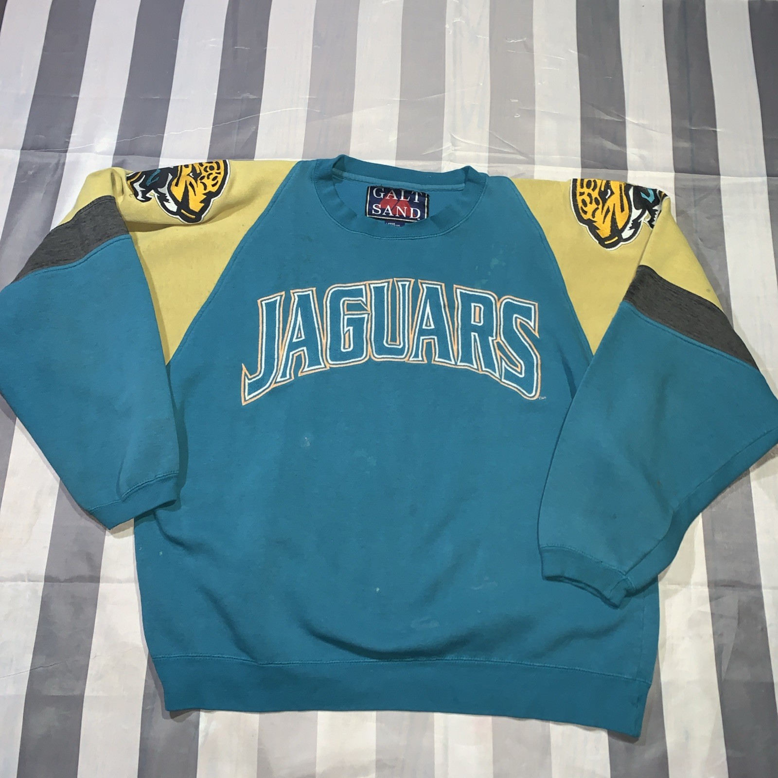 Vintage Jacksonville Jaguars Embroidered V-Neck Sweatshirt Large Galt Sand Rare