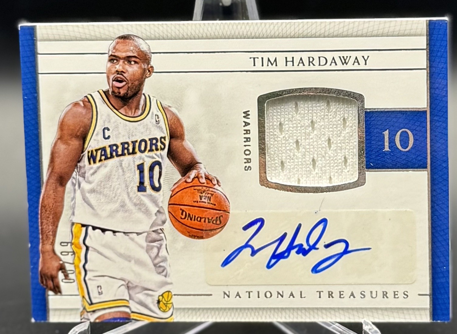 2016-17 Panini National Treasures - Tim Hardaway Jr. Game Gear - Patch Auto /99 2016-17 Panini National Treasures - Tim Hardaway Jr. Game Gear - Patch Auto /99