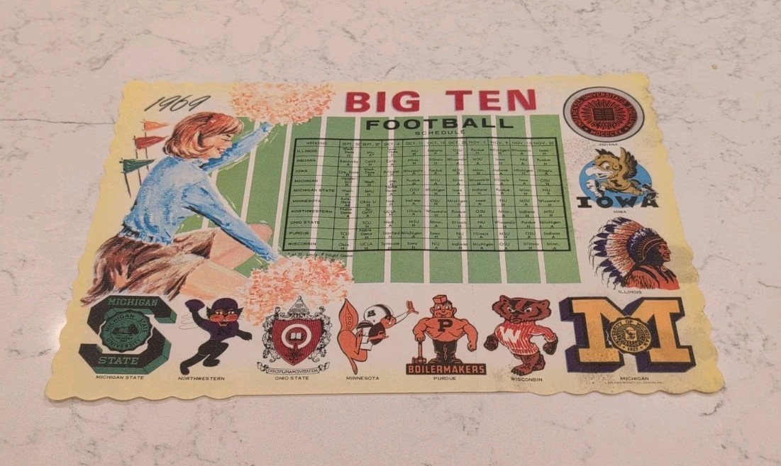 VINTAGE 1968 BIG TEN COLLEGE FOOTBALL NCAA SCHEDULE PAPER RESTAURANT PLACEMAT VINTAGE 1968 BIG TEN COLLEGE FOOTBALL NCAA SCHEDULE PAPER RESTAURANT PLACEMAT