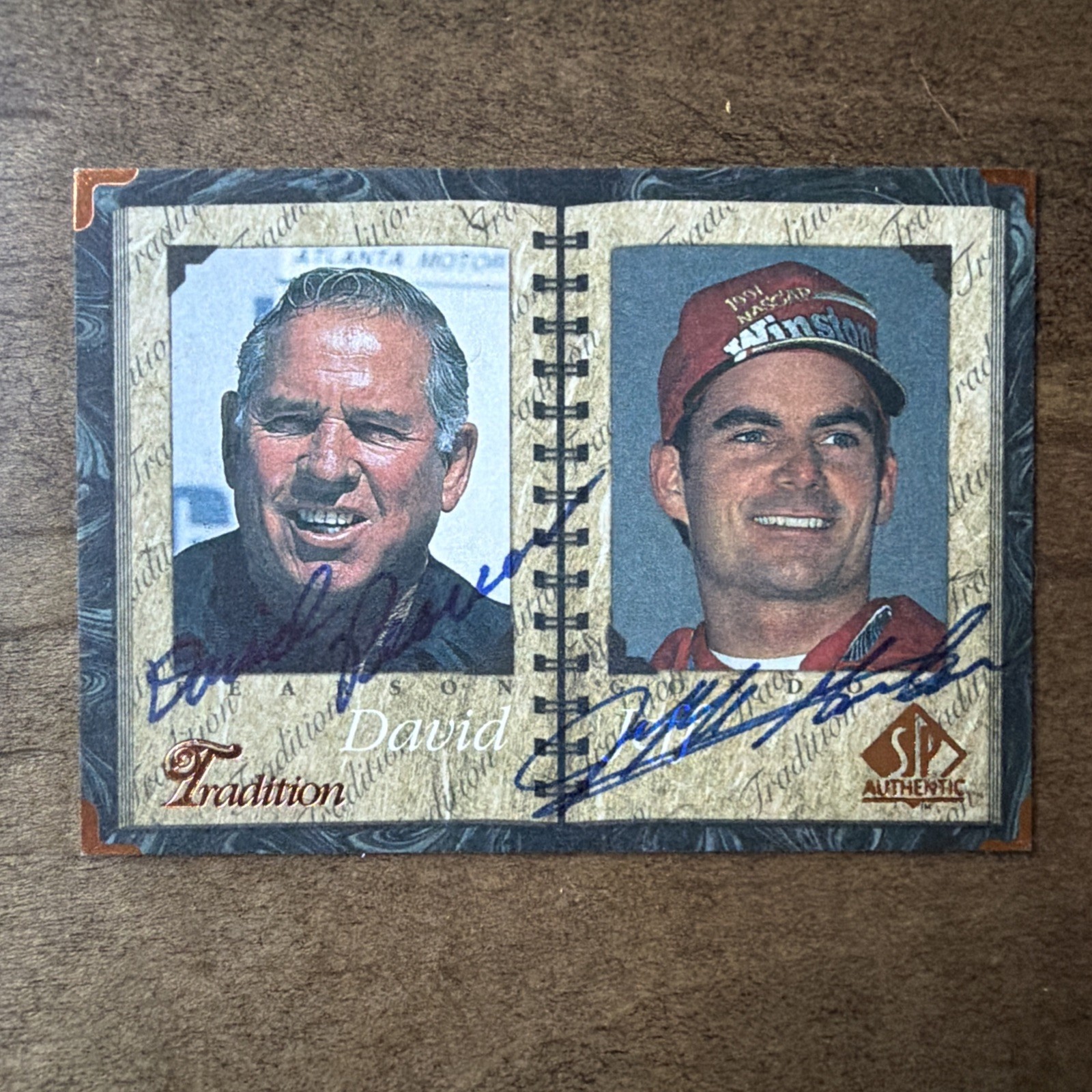 1998 SP Authentic #T2 David Pearson Jeff Gordon Tradition Dual Autograph SP Auto 1998 SP Authentic #T2 David Pearson Jeff Gordon Tradition Dual Autograph SP Auto