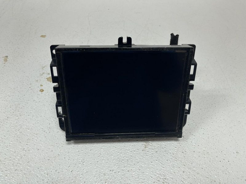 2019-2020 Jeep Compass AM FM Radio Receiver Display ID 68396673 opt UAM 2019-2020 Jeep Compass AM FM Radio Receiver Display ID 68396673 opt UAM