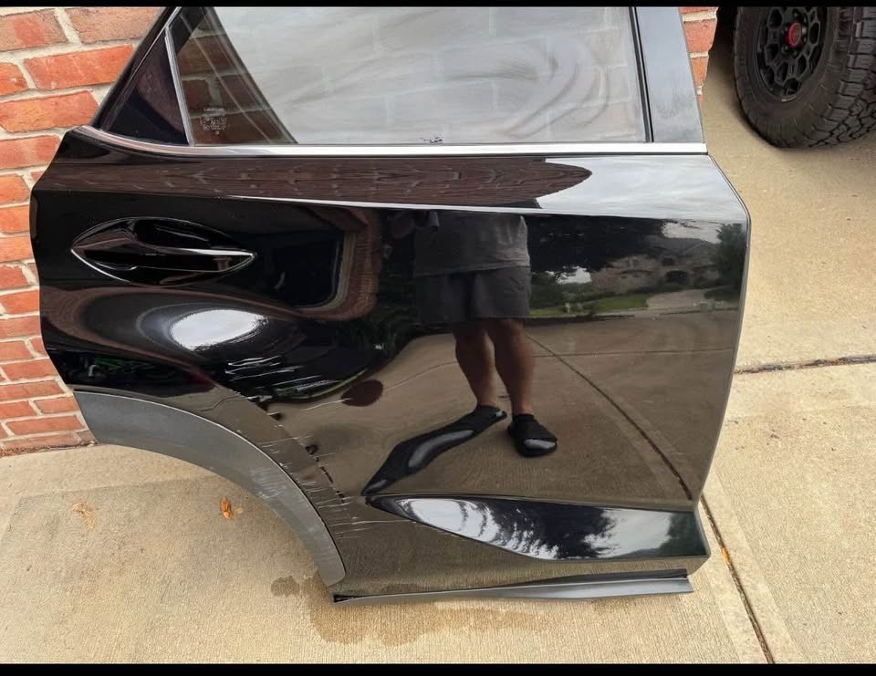 2015-2017 Lexus NX200t NX300h Rear Right Passenger Door OEM Black 212 Complete