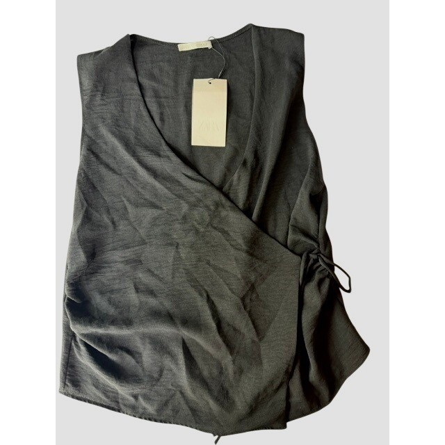 Zara Black Wrap Side-Tie Sleeveless V-Neck Top Size M NWT Zara Black Wrap Side-Tie Sleeveless V-Neck Top Size M NWT