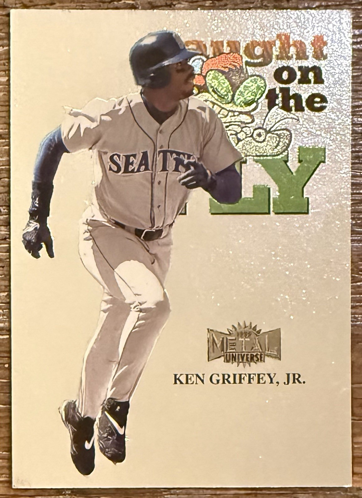1999 Skybox Metal Universe - Caught on the Fly Ken Griffey Jr. #233 1999 Skybox Metal Universe - Caught on the Fly Ken Griffey Jr. #233