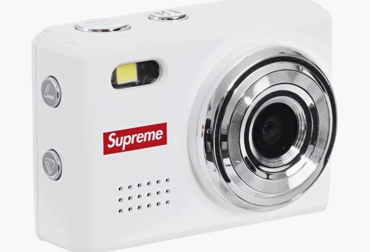 Supreme Mini Digital Camera Compact White Built-In Flash USB-C 1.1in 1-2.9MP Supreme Mini Digital Camera Compact White Built-In Flash USB-C 1.1in 1-2.9MP