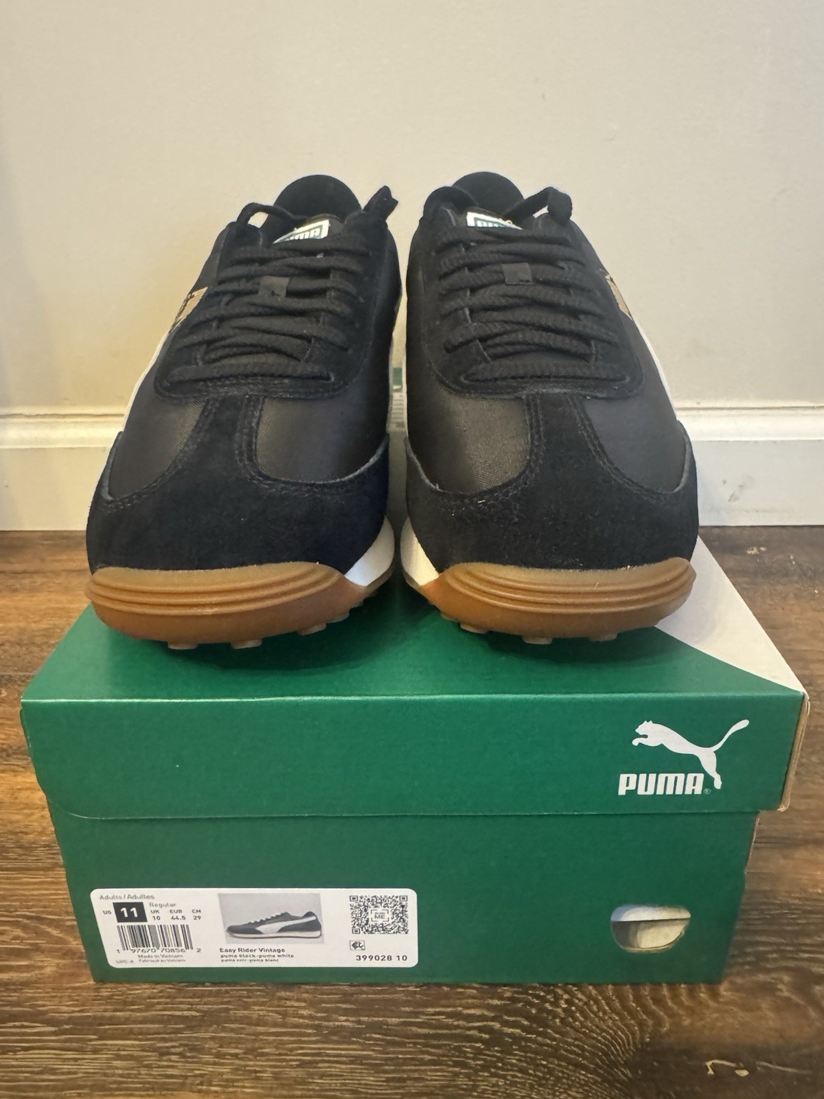 Puma Easy Rider Vintage 39902810 Mens Black Suede Lifestyle Sneakers Shoes Puma Easy Rider Vintage 39902810 Mens Black Suede Lifestyle Sneakers Shoes