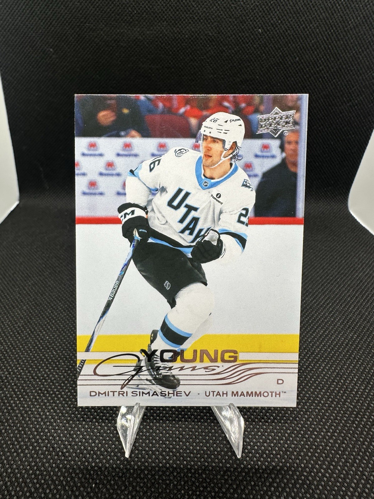 Dmitri Simashev 2025-26 Upper Deck Series 2 - Young Guns #470 (RC) - Mammoth