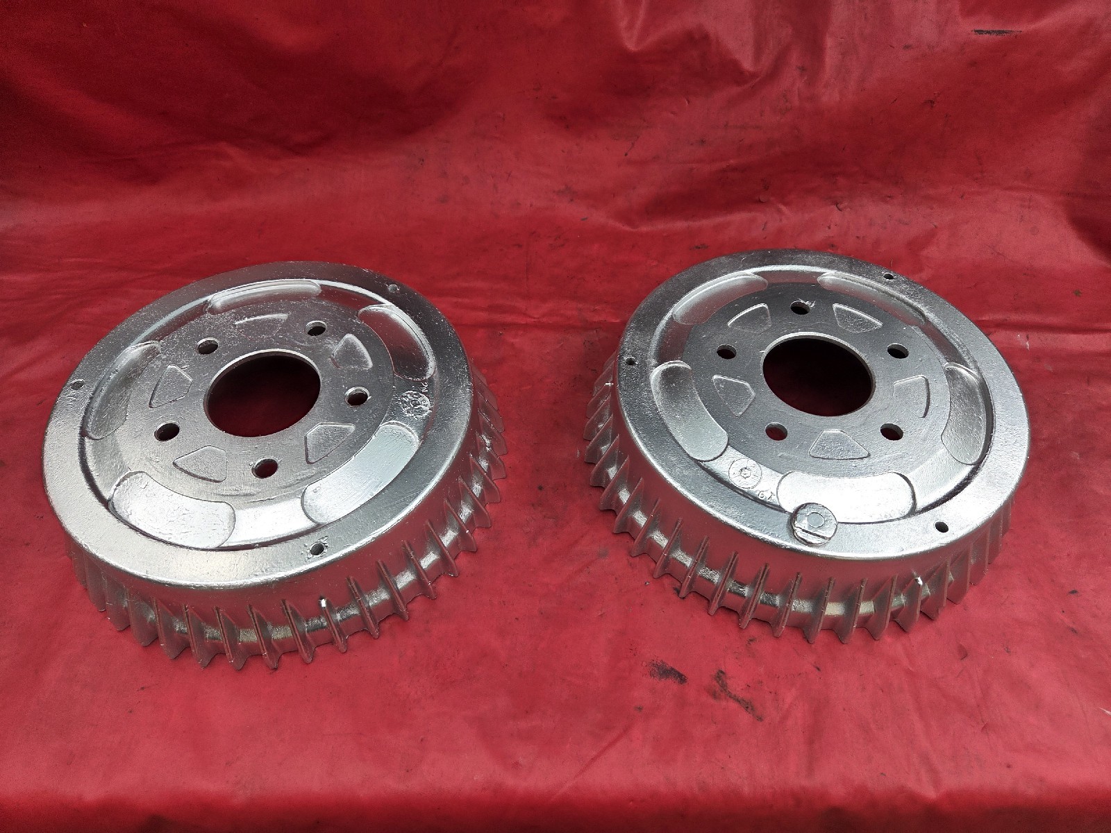 1970's & 80's Oldsmobile 442 Grand National Rear Aluminum Brake Drum Code J42 1970's & 80's Oldsmobile 442 Grand National Rear Aluminum Brake Drum Code J42