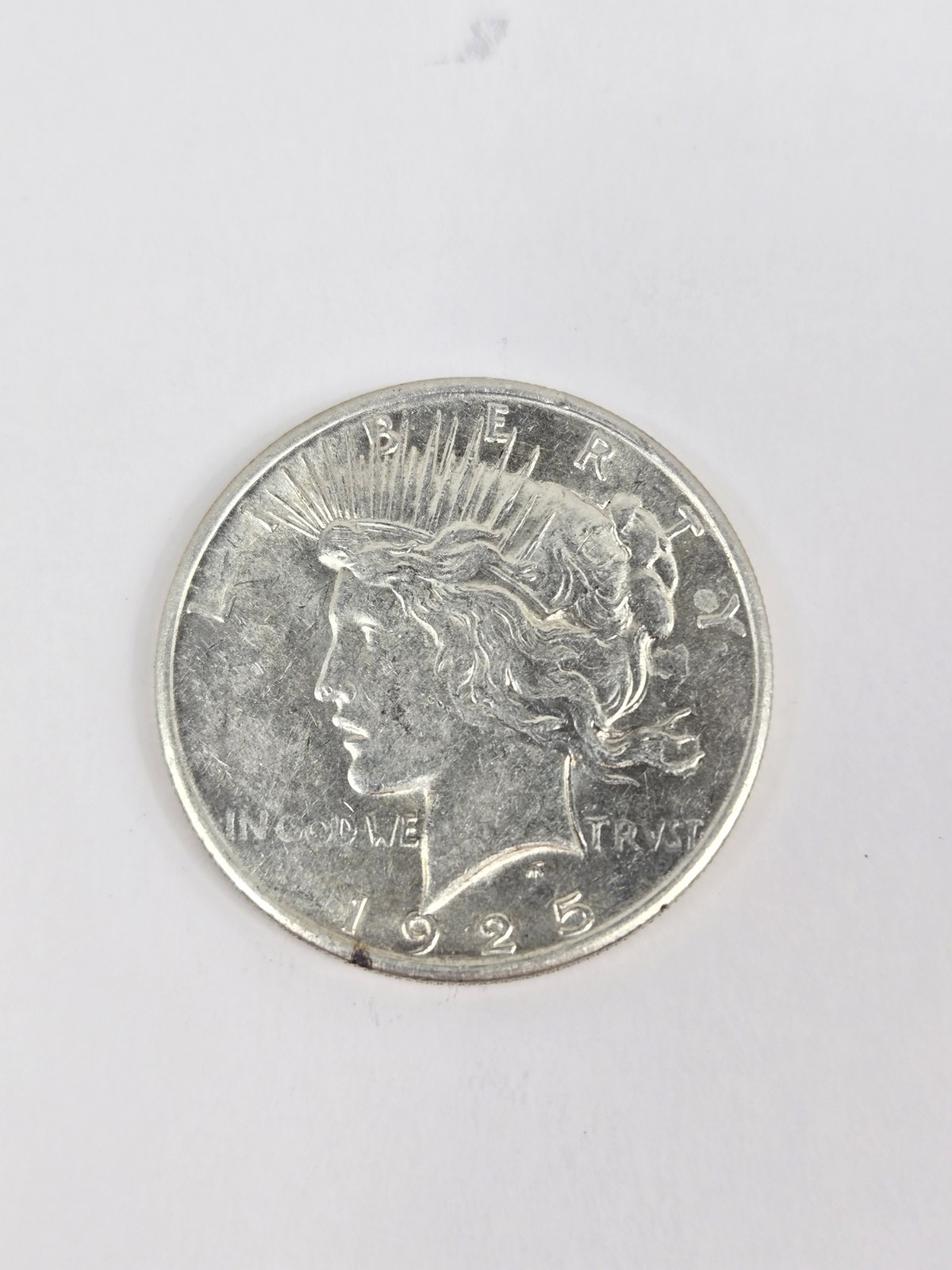 1925 U.S. Liberty Peace Silver Dollar Coin 1925 U.S. Liberty Peace Silver Dollar Coin