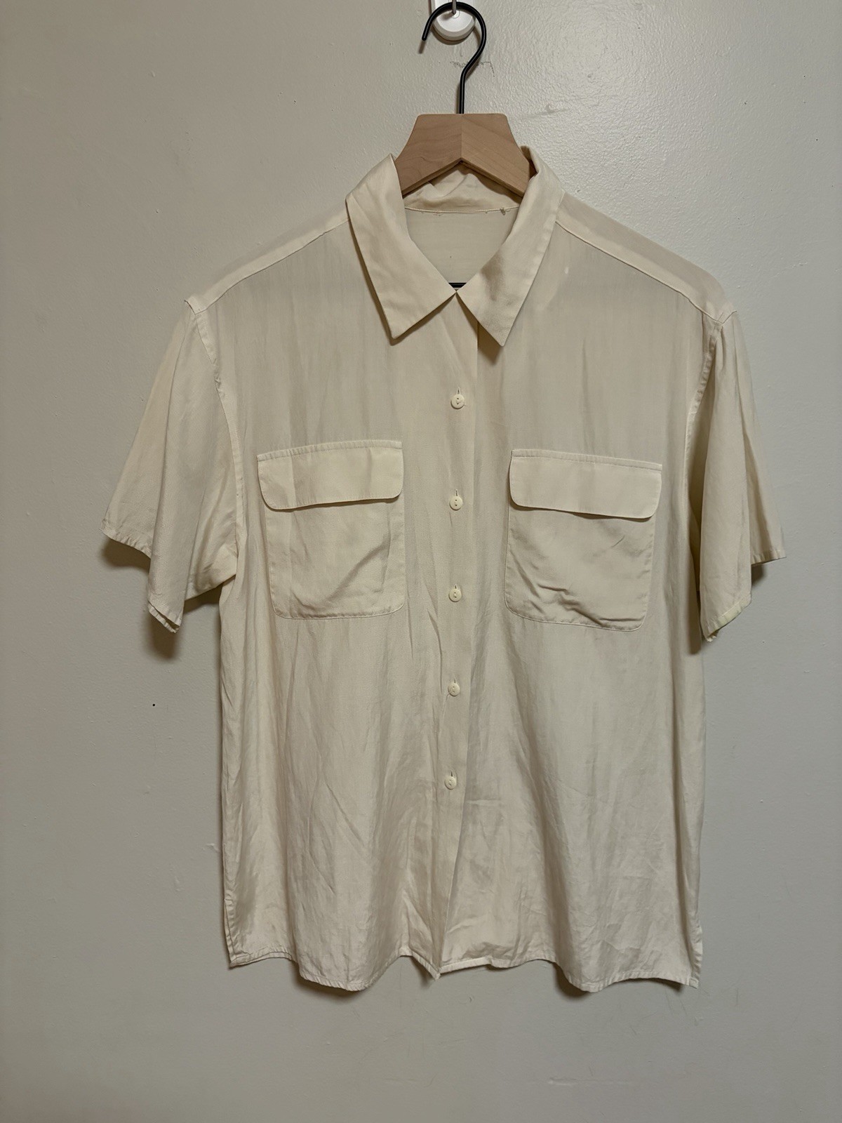 Vintage 50s Off White Loop Collar Button Up Gabardine Shirt Large Rockabilly USA Vintage 50s Off White Loop Collar Button Up Gabardine Shirt Large Rockabilly USA