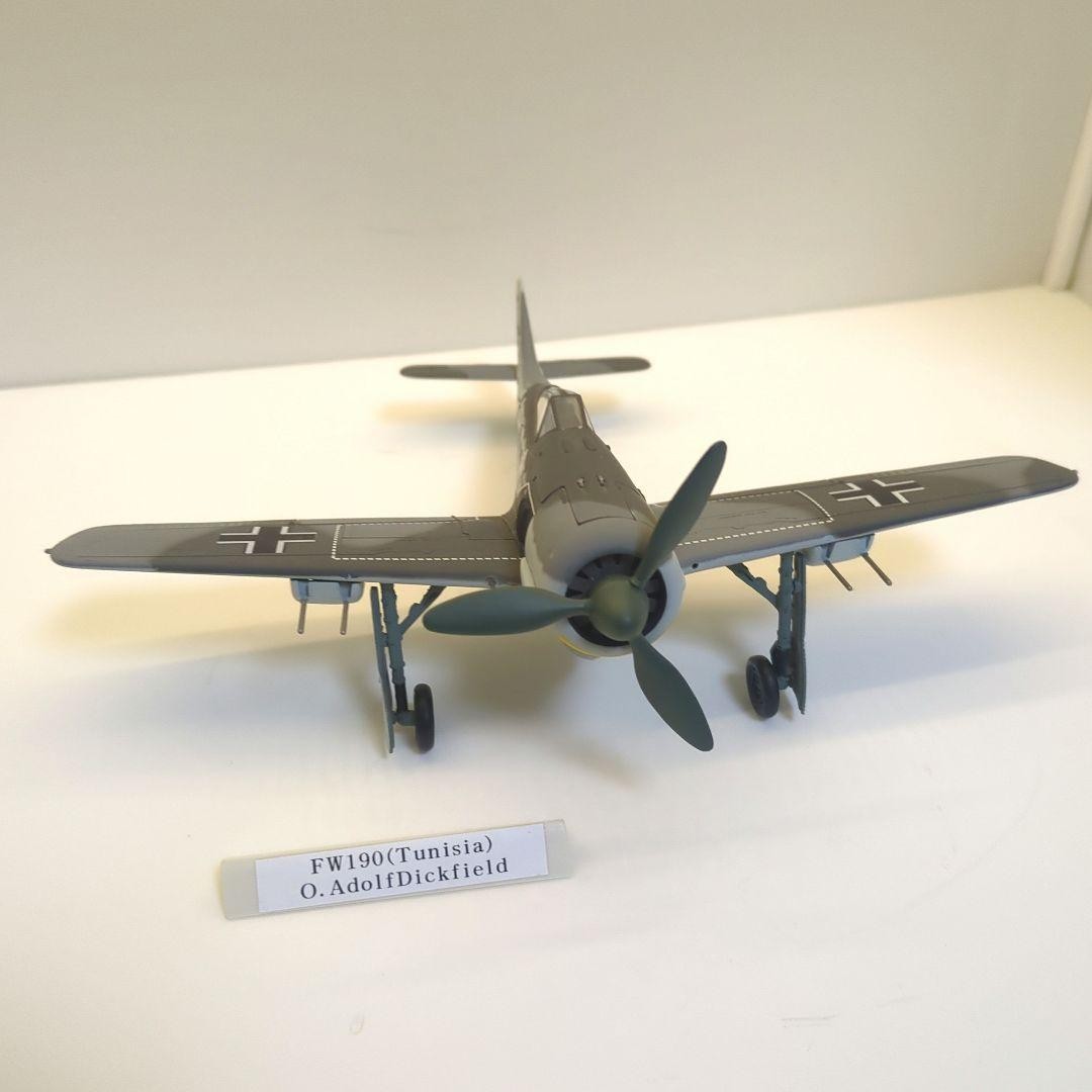C.D.C. Italy 1/48 Focke-Wulf Fw190 Diecast Fighter Airplane Model Franklin C.D.C. Italy 1/48 Focke-Wulf Fw190 Diecast Fighter Airplane Model Franklin