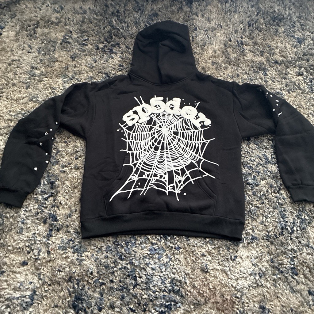 Spider Hoodie  Size M Spider Hoodie  Size M