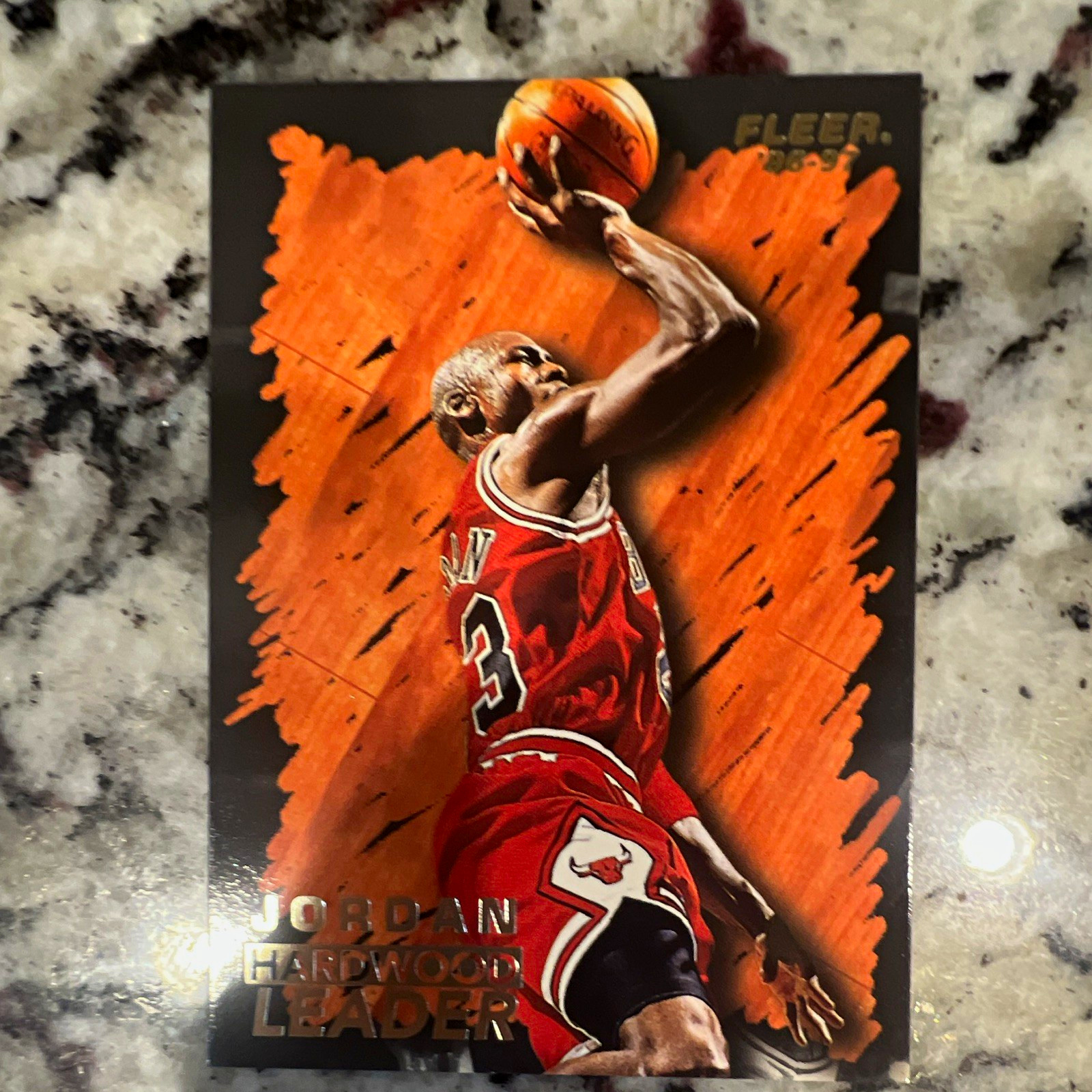 Fleer 1996-97 Hardwood Leader Insert Michael Jordan Chicago Bulls #192 NBA Fleer 1996-97 Hardwood Leader Insert Michael Jordan Chicago Bulls #192 NBA
