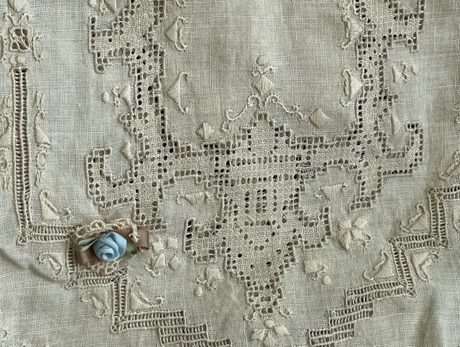 Sweet Antique Natural LINEN Hand Needle Open Work Design Pillow & Cover. Lovely Sweet Antique Natural LINEN Hand Needle Open Work Design Pillow & Cover. Lovely