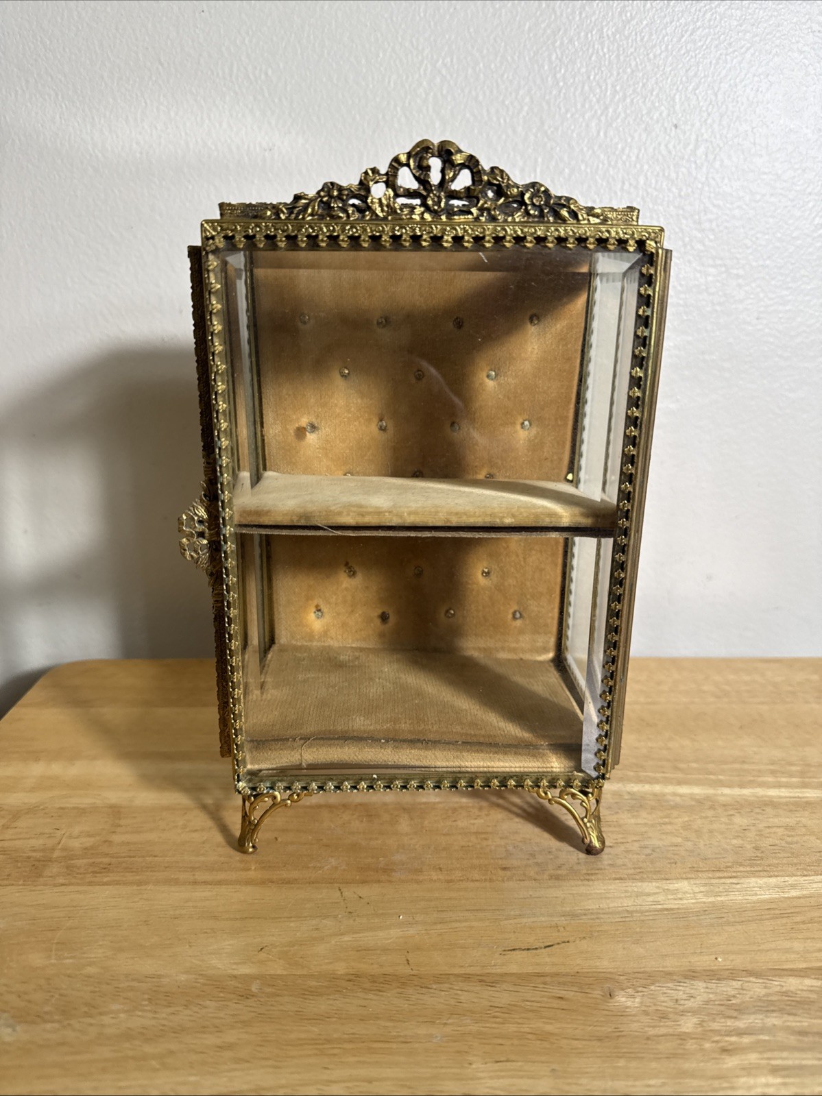 Vintage French Gilt Gold Miniture Crystal Shadow Box Vitrine Jewelry Display Vintage French Gilt Gold Miniture Crystal Shadow Box Vitrine Jewelry Display