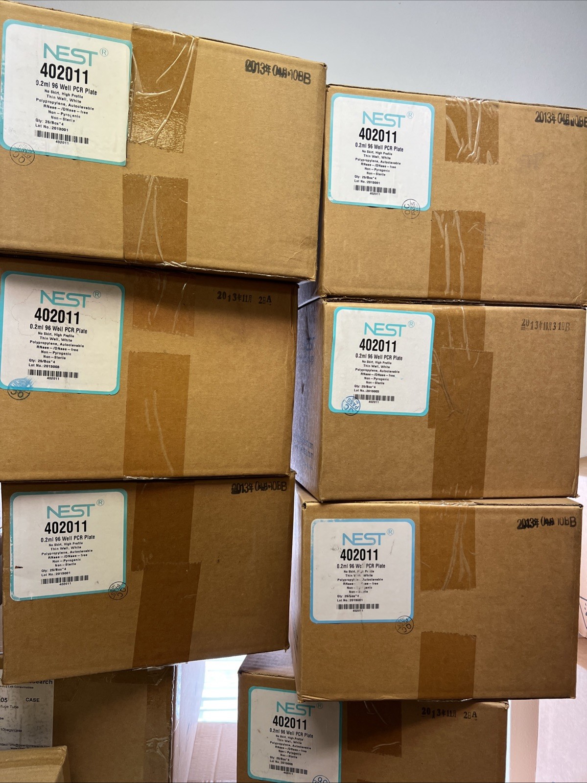 Nest 402011 0.2 ML 96 Well PCR Plates, No Skirt, White