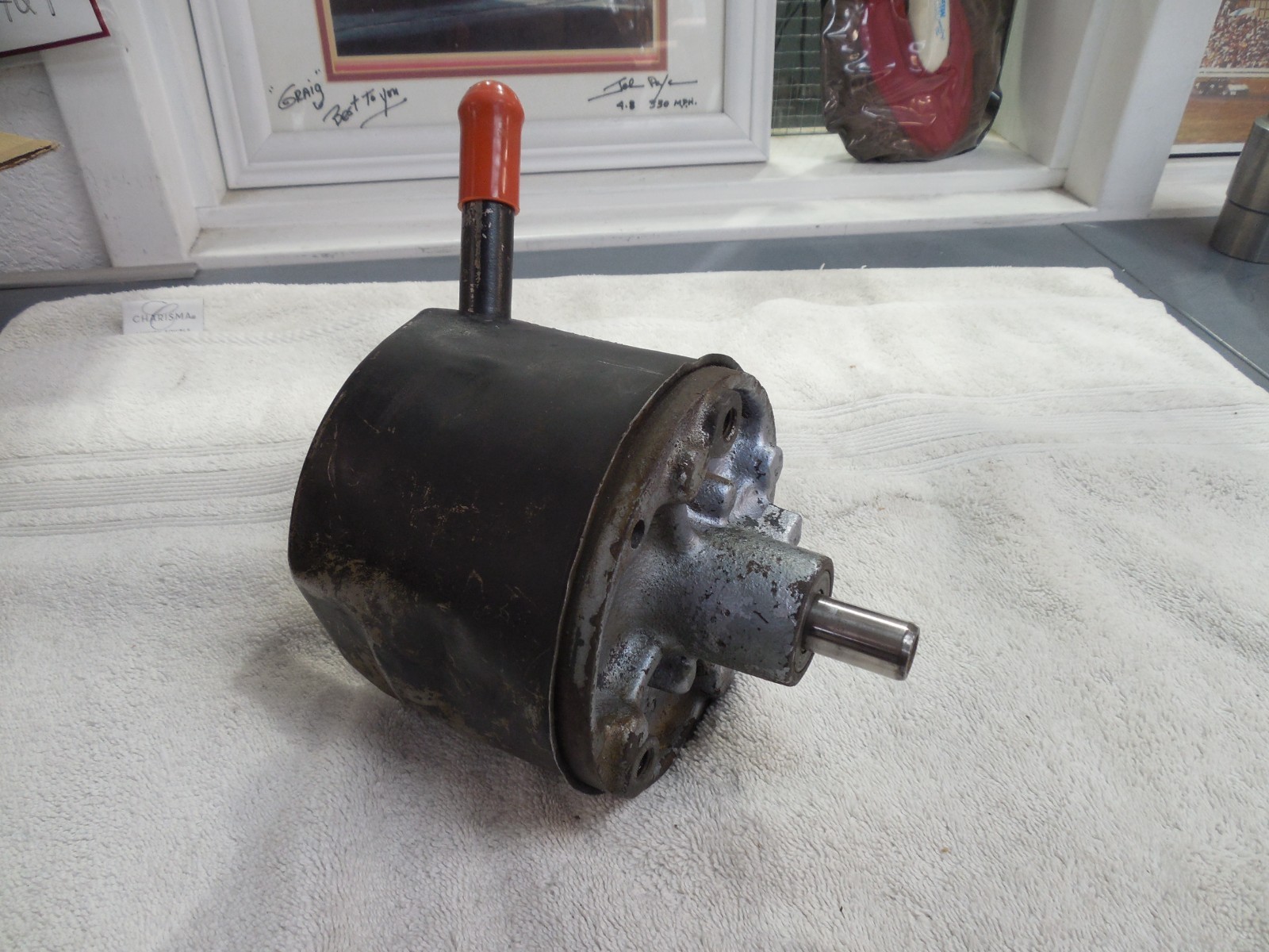 67 68 SHELBY MUSTANG POWER STEERING PUMP C5AR 3D609A