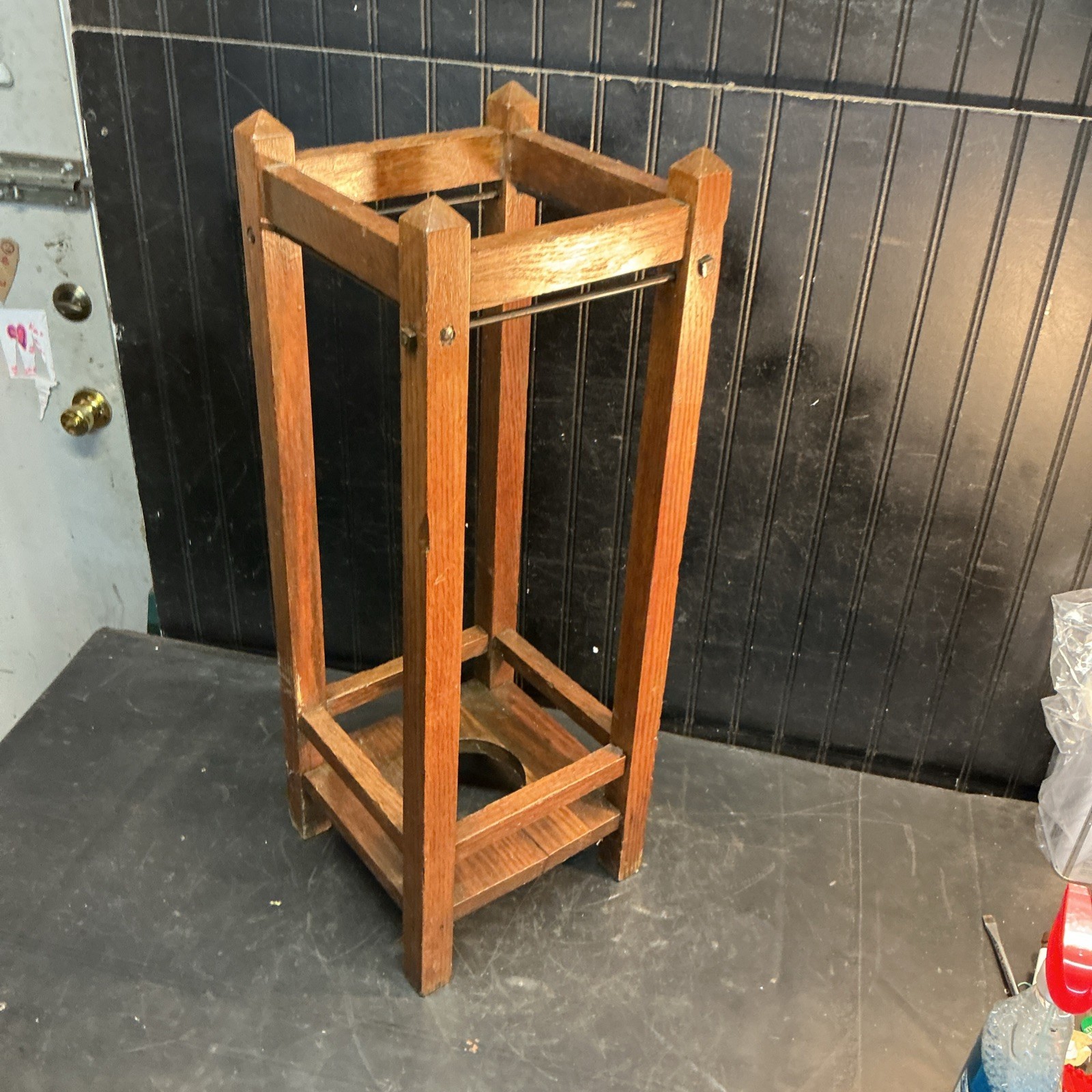 ANTIQUE MID CENTURY MISSION STYLE OAK UMBRELLA CANE HALL STAND 28”x10” ANTIQUE MID CENTURY MISSION STYLE OAK UMBRELLA CANE HALL STAND 28”x10”