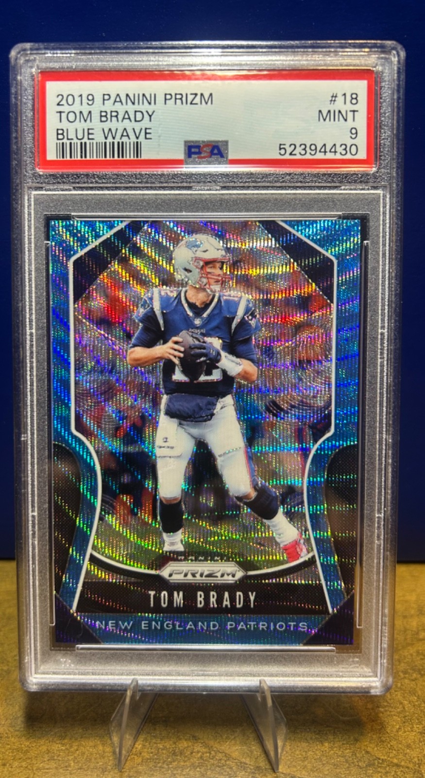2019 Panini Prizm - Tom Brady #18 Blue Wave Prizm /199 2019 Panini Prizm - Tom Brady #18 Blue Wave Prizm /199