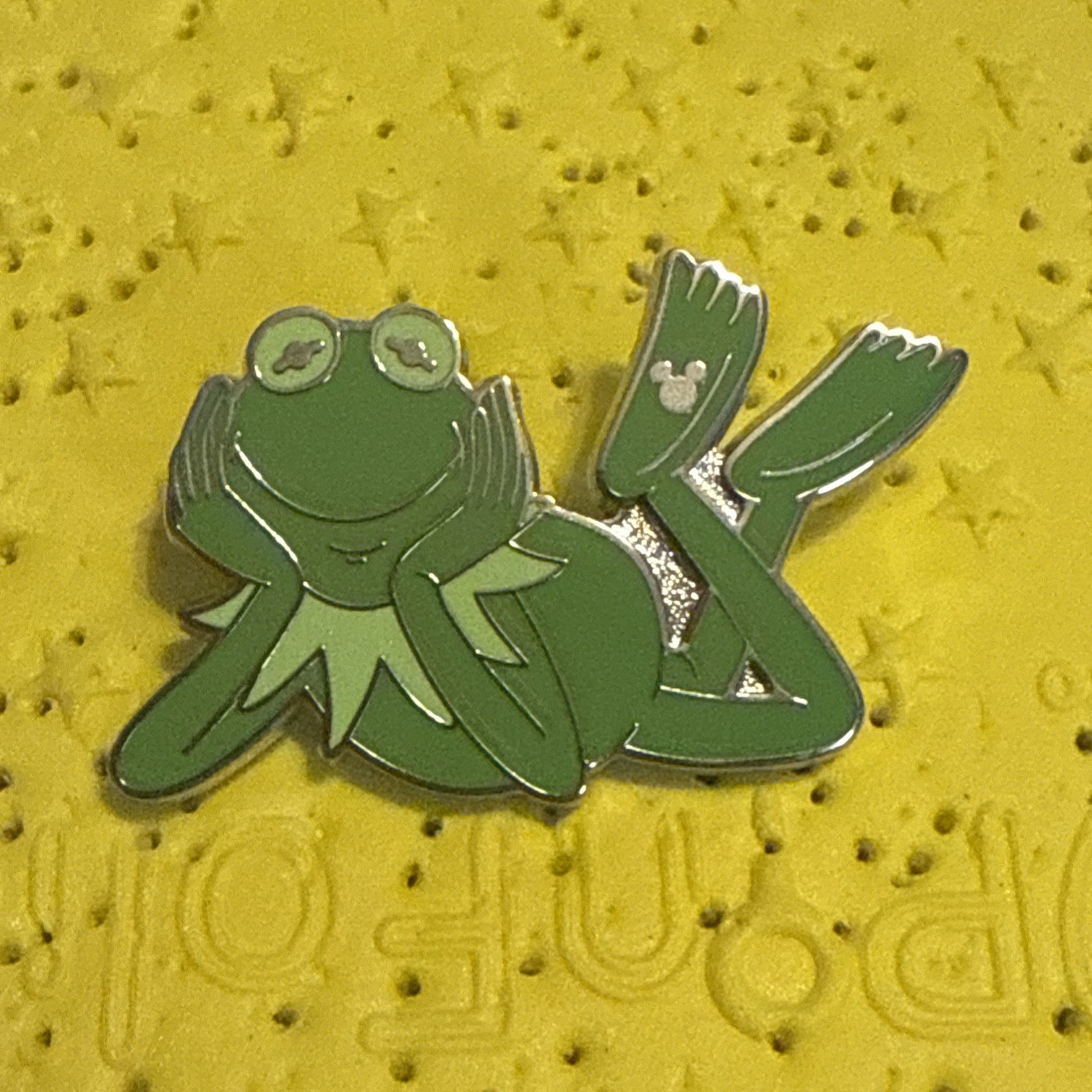 2025 Disney WDW Hidden Mickey Kermit Green Color Wave B Trading Pin 2025 Disney WDW Hidden Mickey Kermit Green Color Wave B Trading Pin