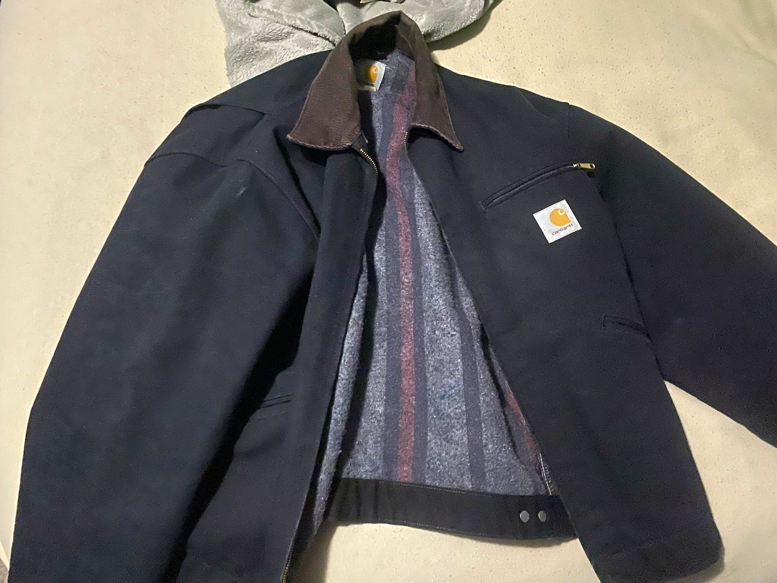 Carhartt J01 Men’s Black Lined vintage Workwear Jacket, Size 46 (46 in Chest) Carhartt J01 Men’s Black Lined vintage Workwear Jacket, Size 46 (46 in Chest)