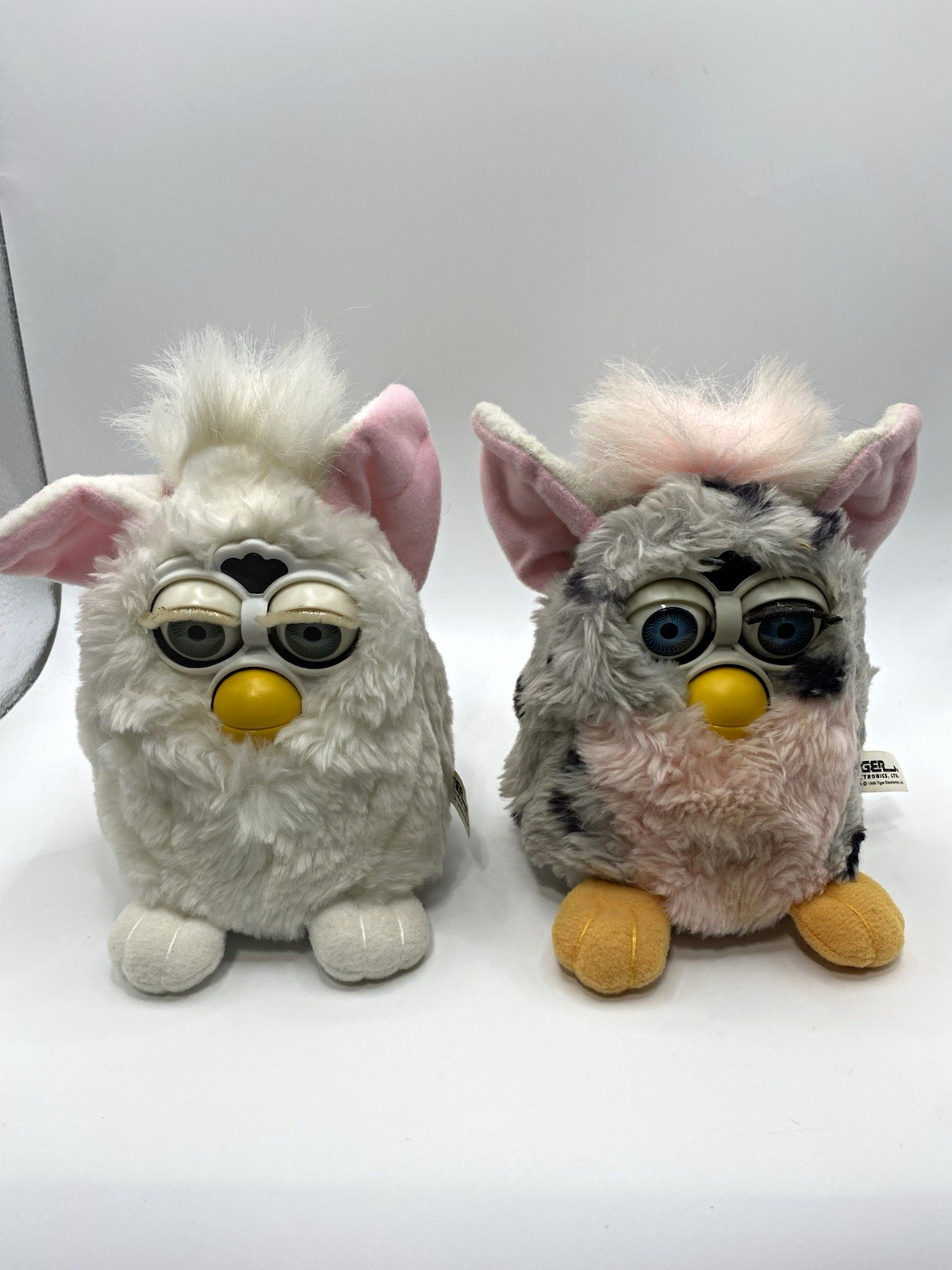 Vintage 1998 Tiger Electronics Furby Lot of 2 Tested Working White Gray Pink