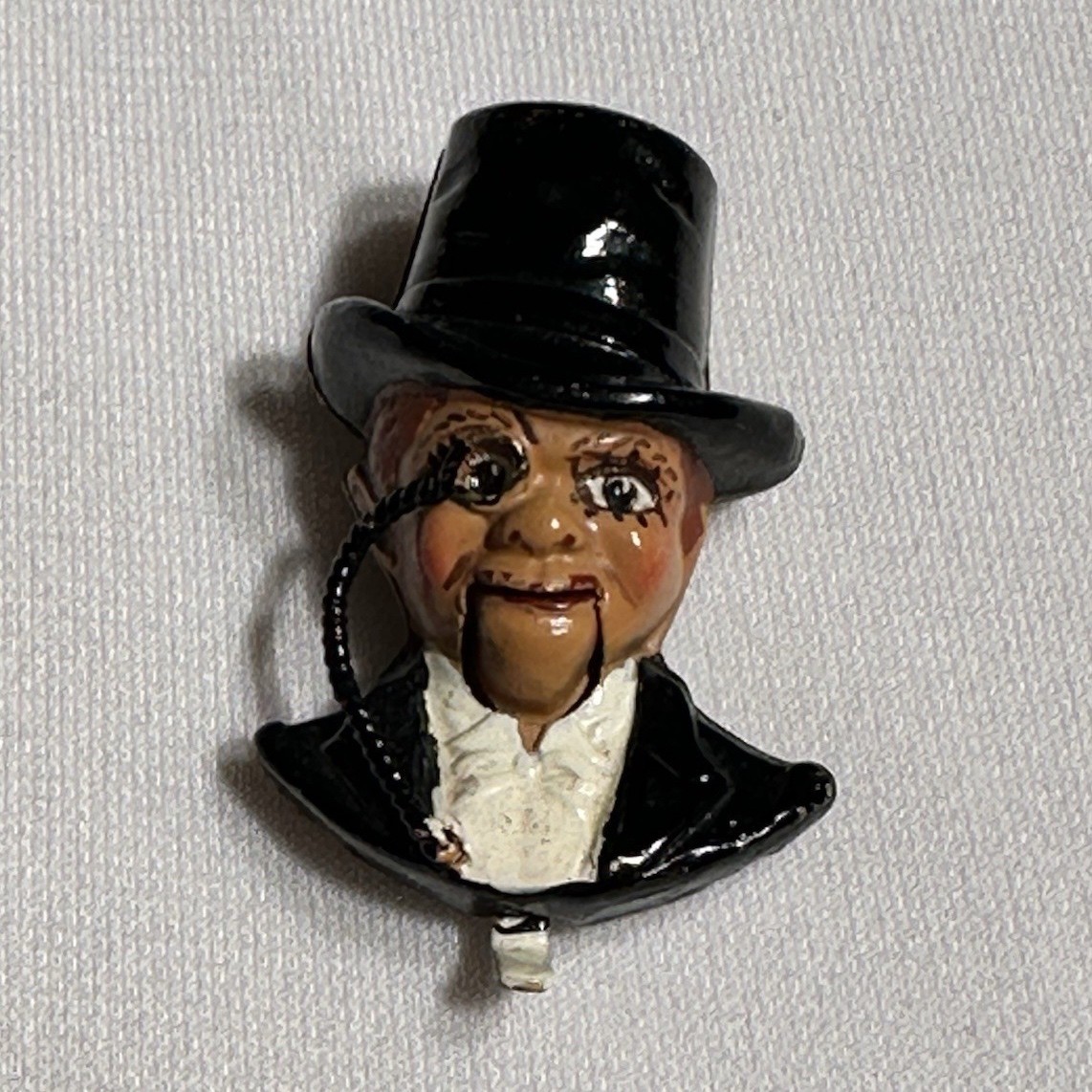 Rare Vintage 1937 Coro Charlie McCarthy Figural Fur Clip - Signed