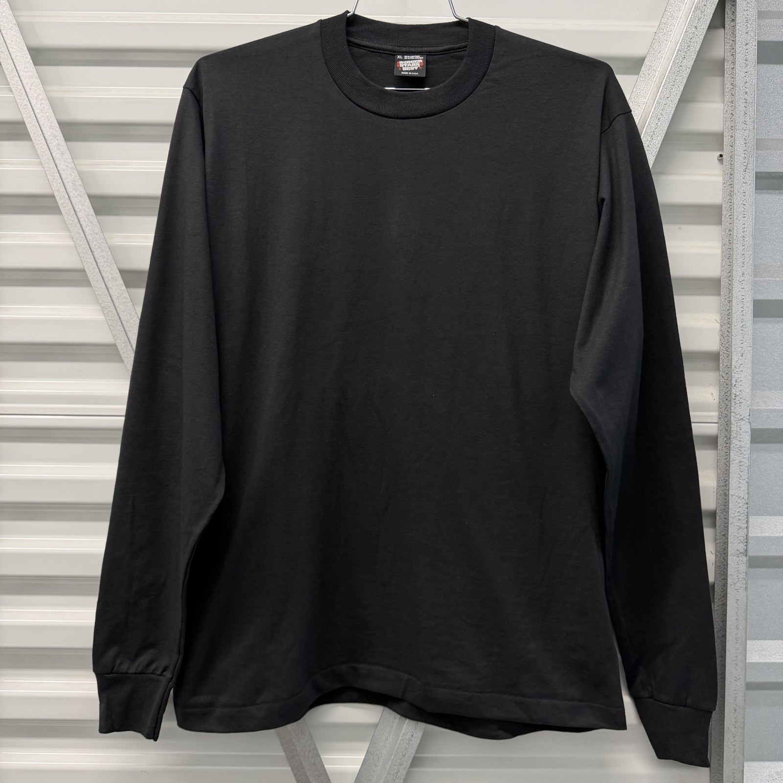 Vintage Screen Stars Blank Black Long Sleeve T Shirt Men’s XL 80s 90s USA Made Vintage Screen Stars Blank Black Long Sleeve T Shirt Men’s XL 80s 90s USA Made